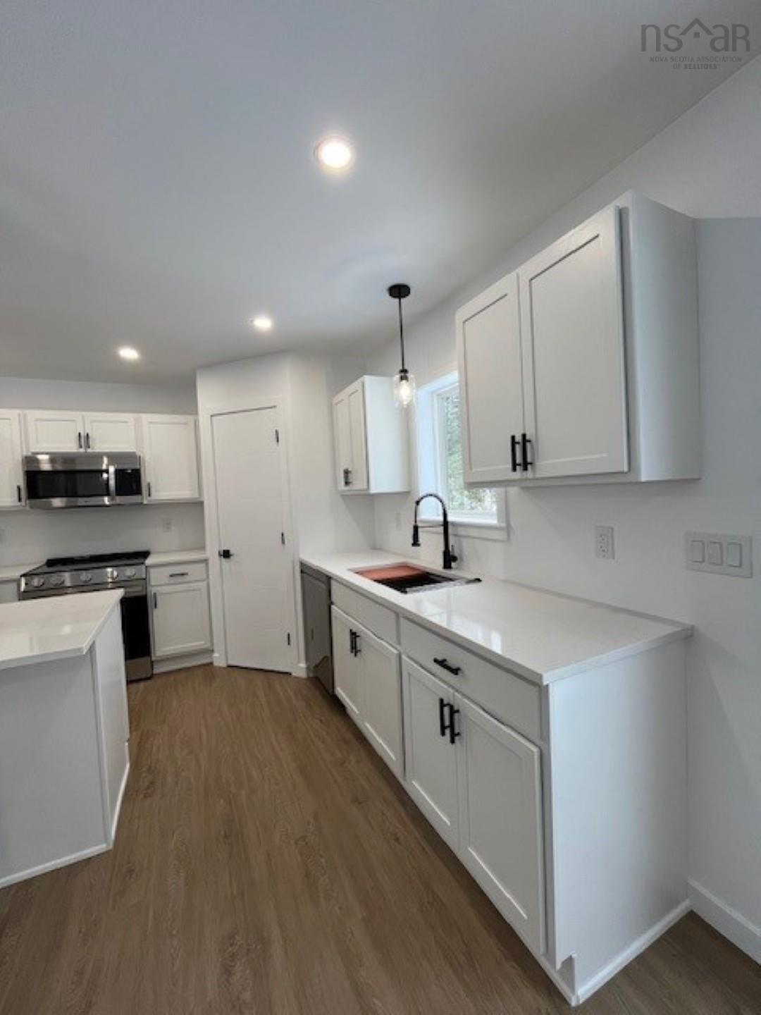 $529,900.00: 569 LOWER BRANCH Road, Lower Branch