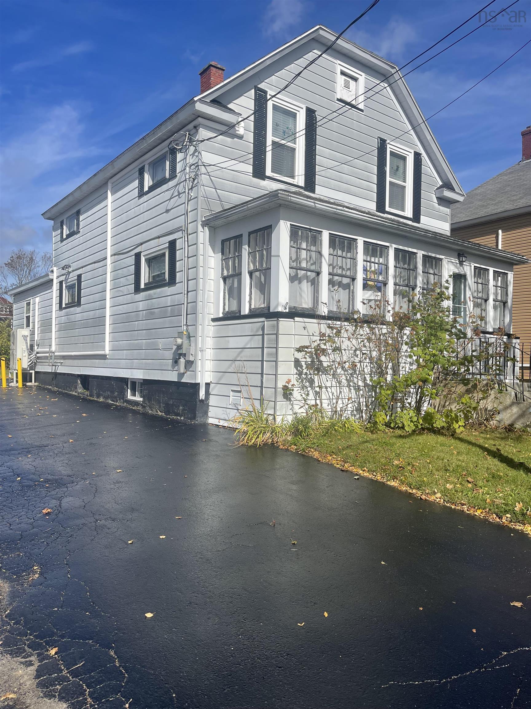 $319,000.00: 277 Columbia Street, Sydney