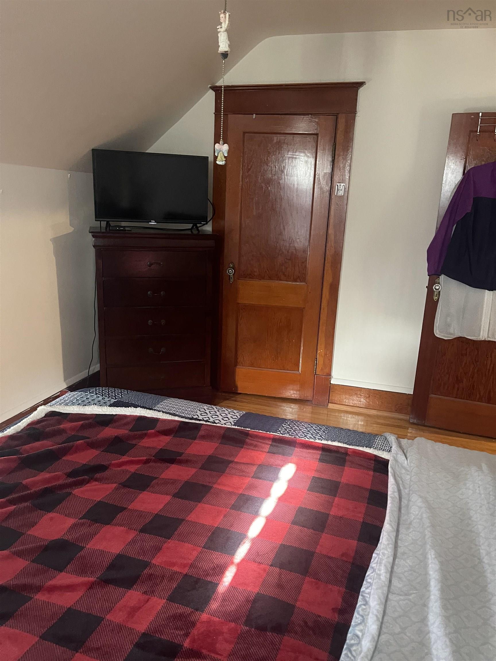 $319,000.00: 277 Columbia Street, Sydney