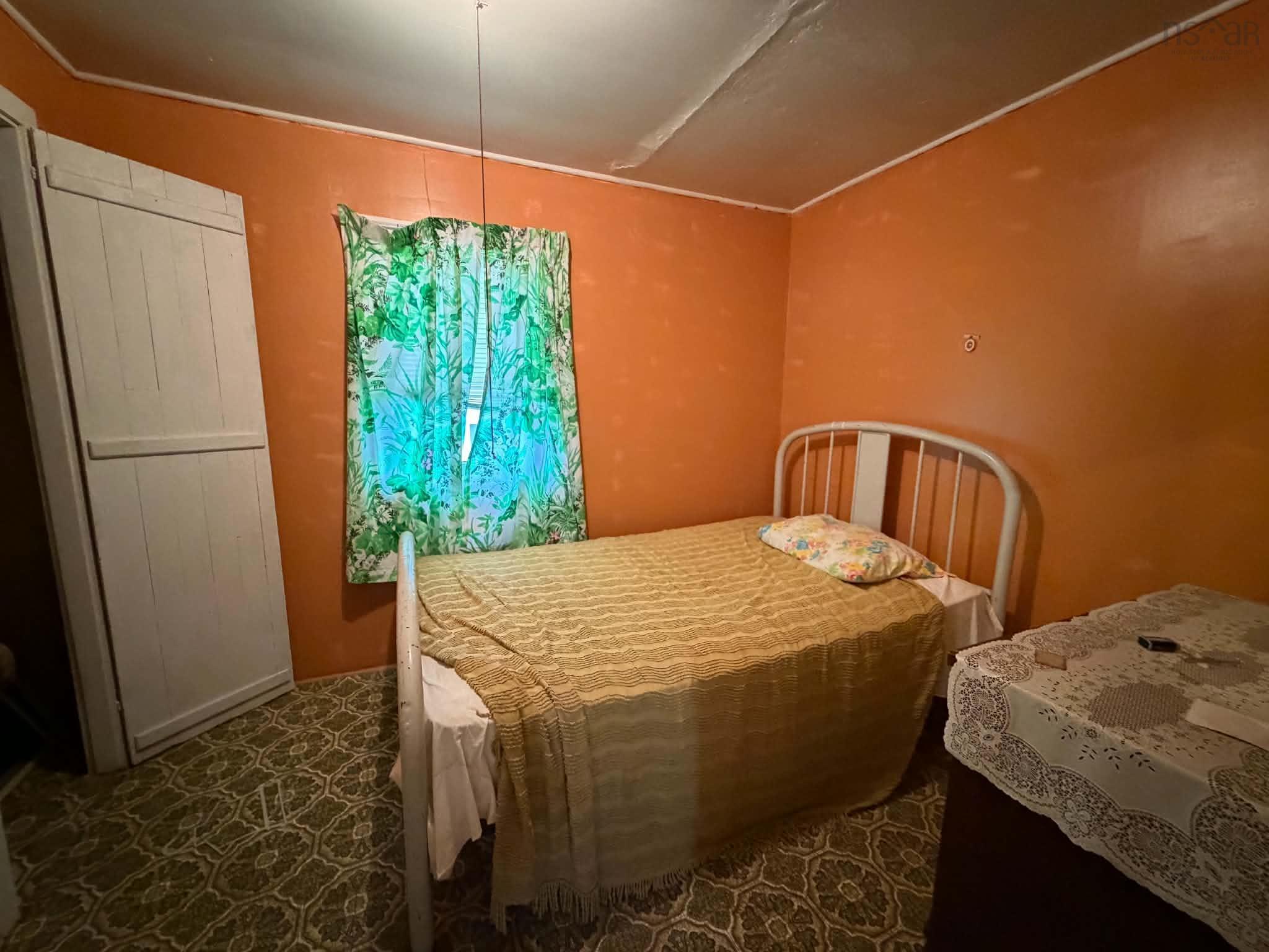 $95,000.00: 15404 Cabot Trail, Chéticamp