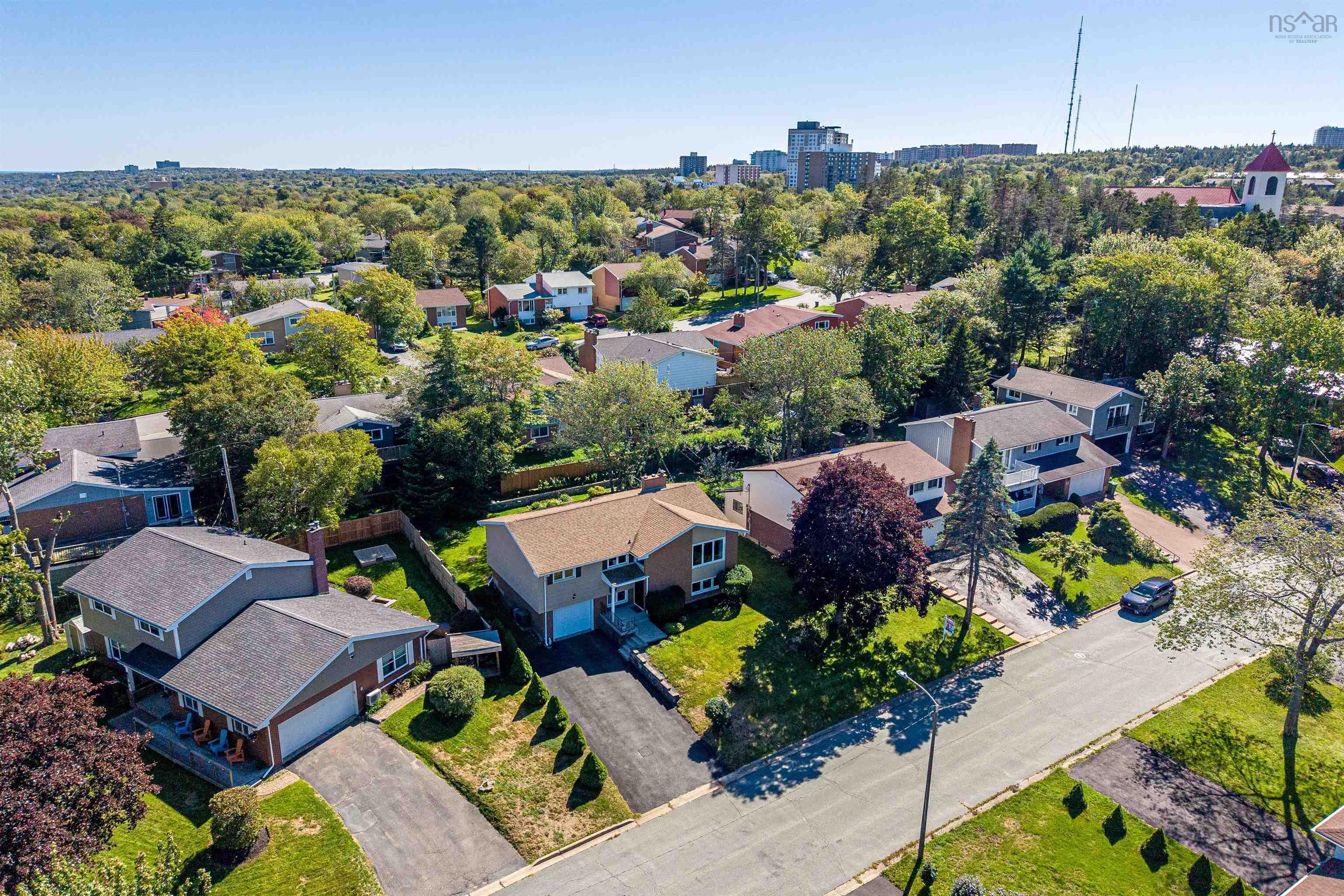 18 Northcliffe Lane, Halifax, NS (MLS 202625079)