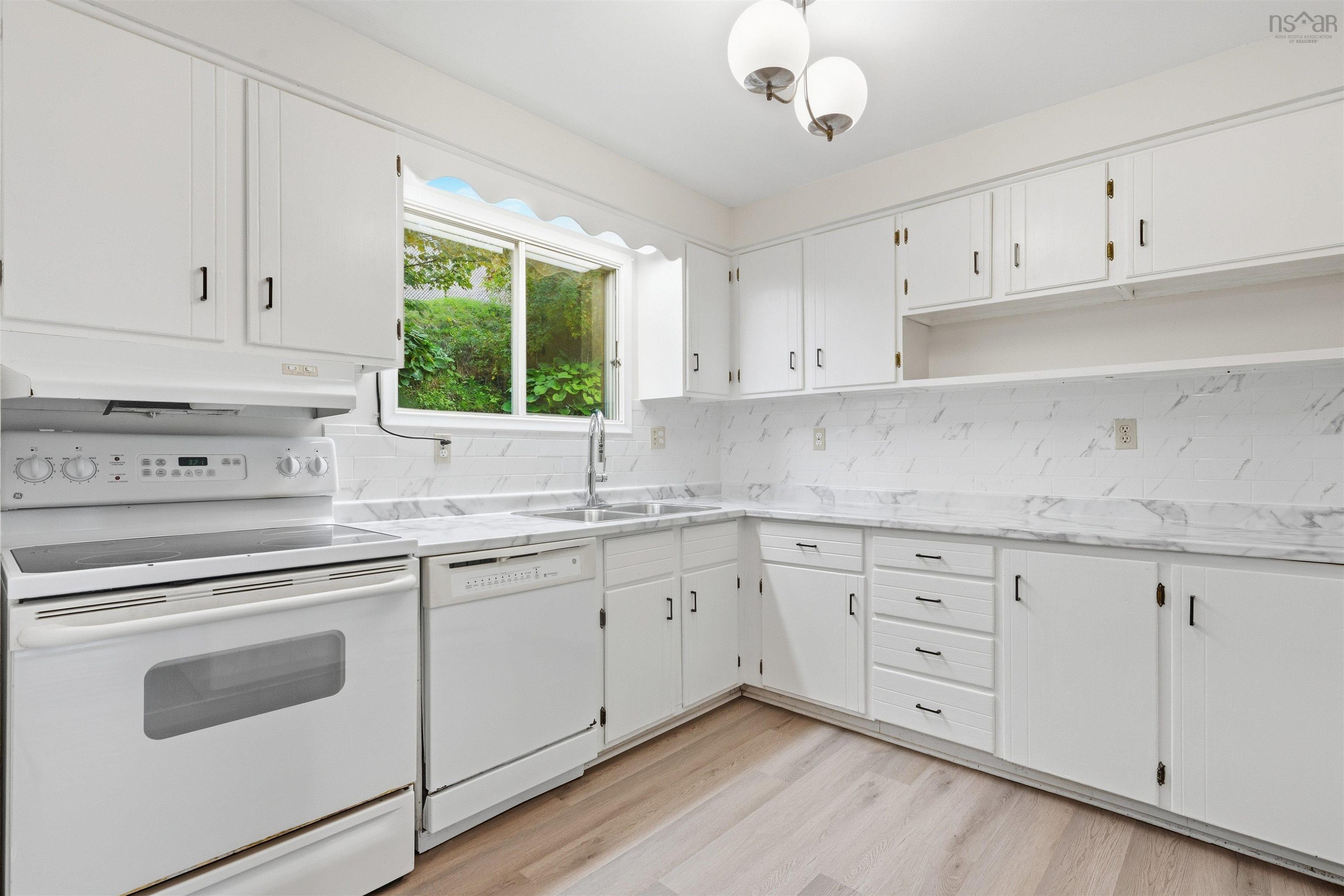 48 Regal Road, Dartmouth, NS (MLS 202625101)