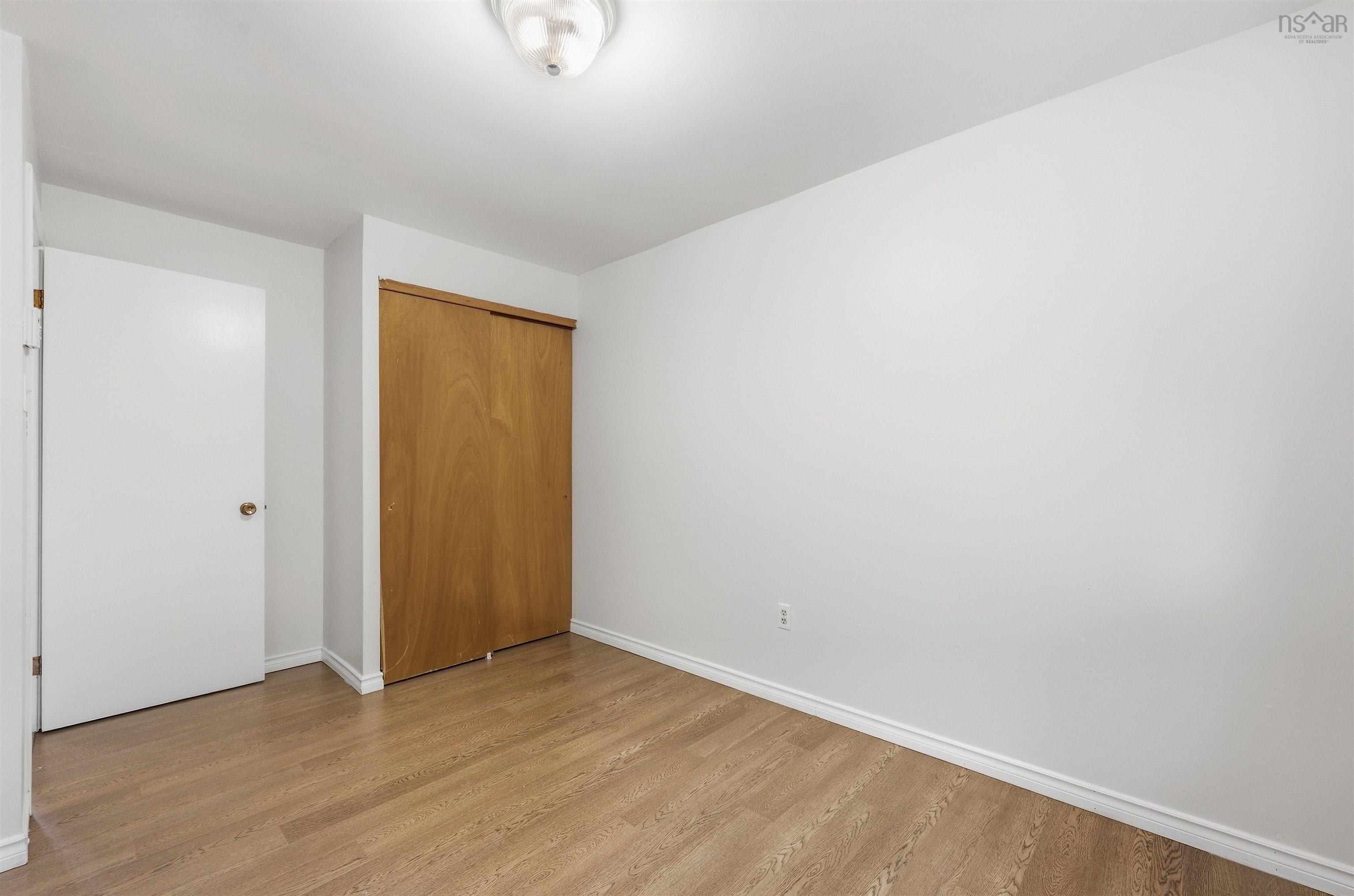 48 Regal Road, Dartmouth, NS (MLS 202625101)