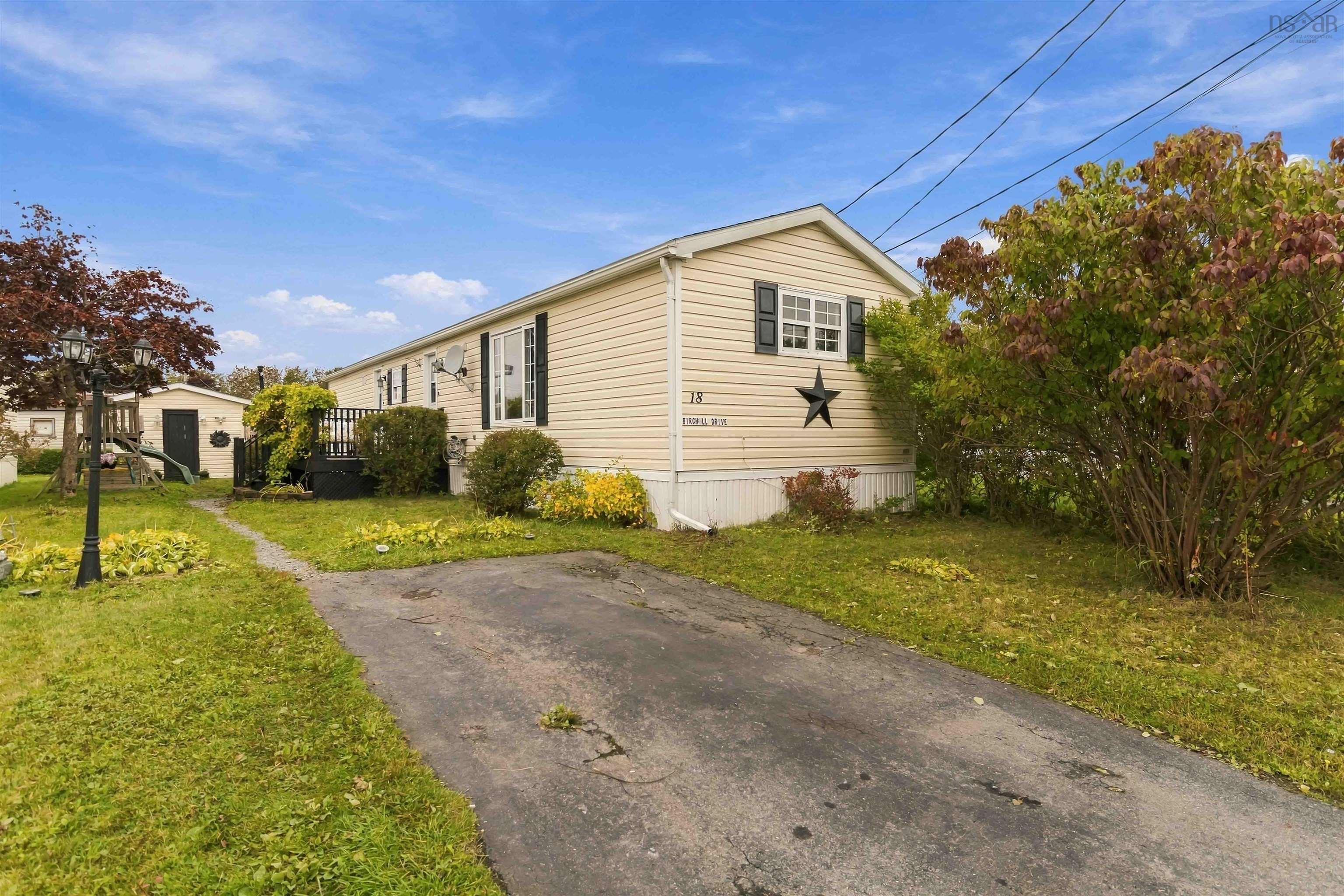18 Birchill Drive, Eastern Passage, NS (MLS® 202625171)