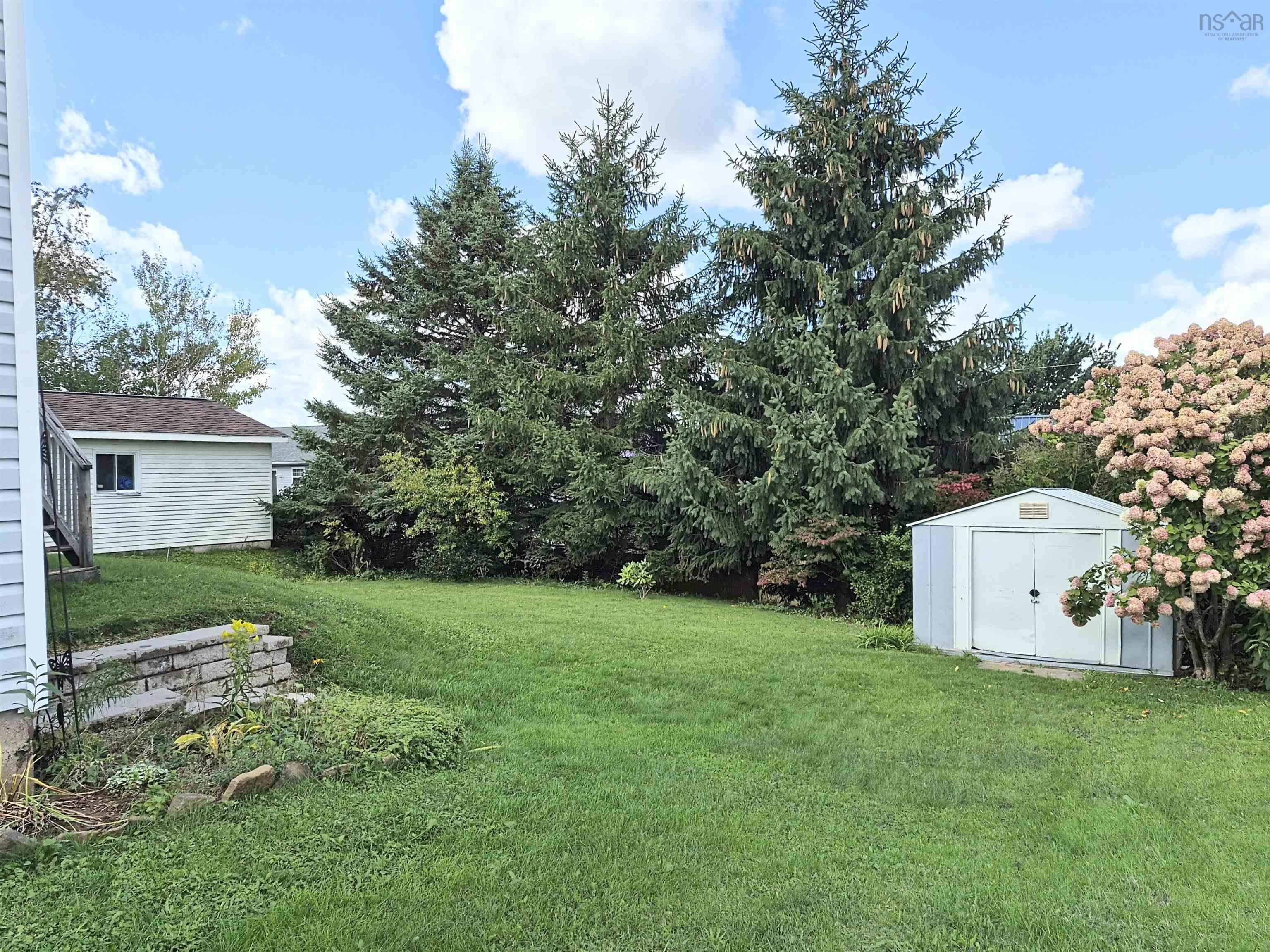 $379,000.00: 48 Townshend Avenue, Amherst