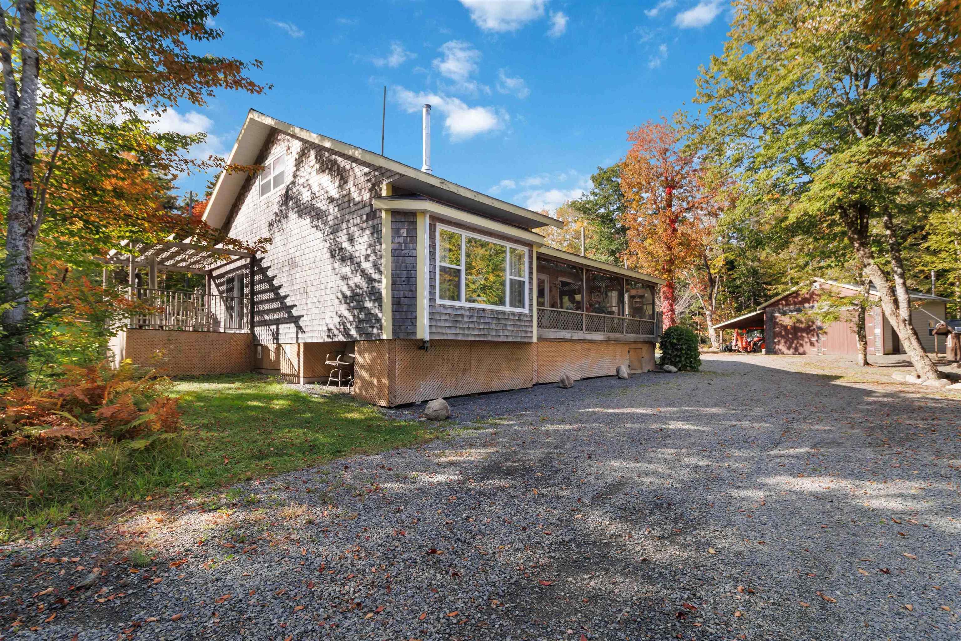 $499,900.00: 484 Gilberts Lane, Maplewood