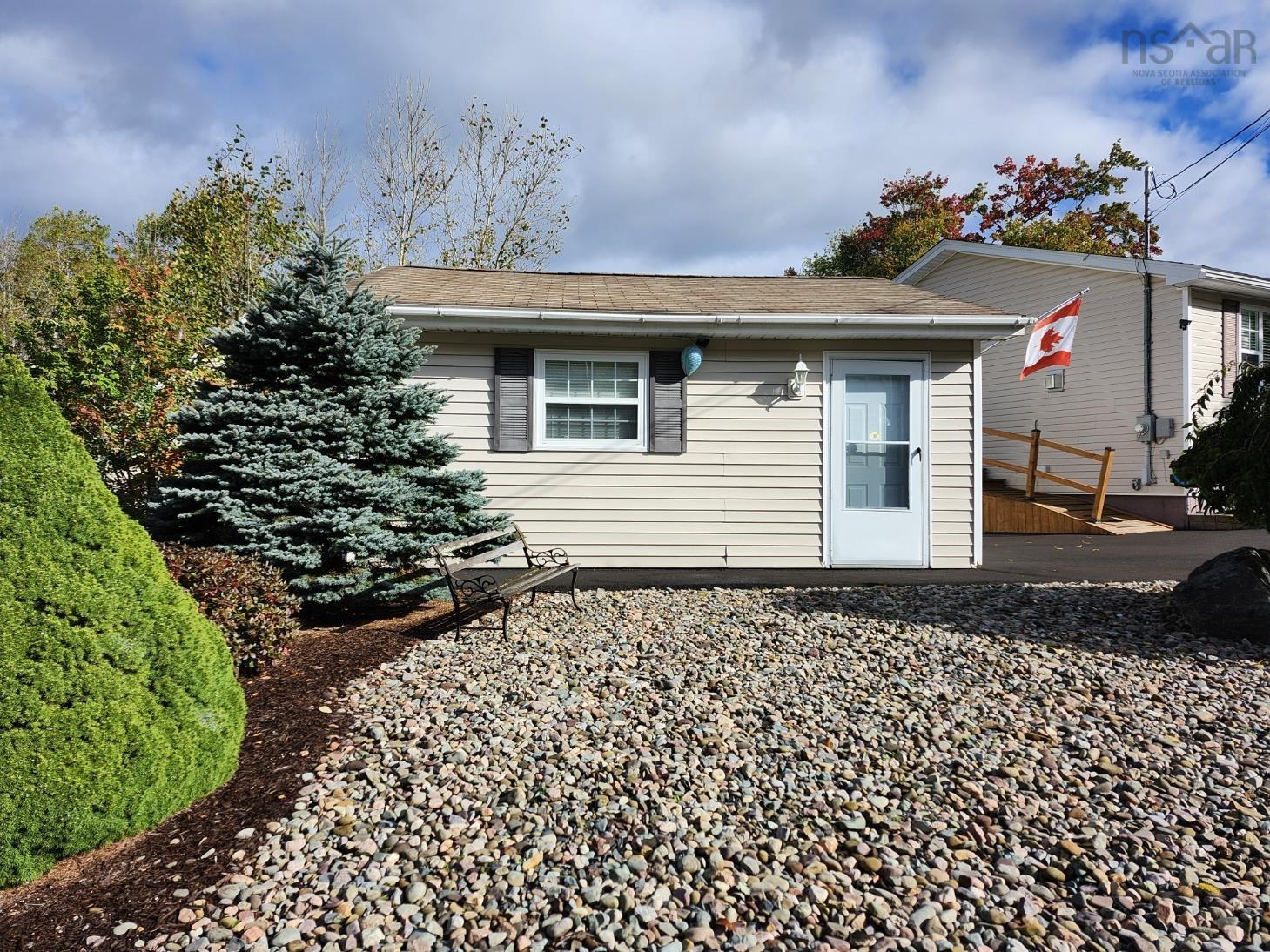 49 Meadow Drive, Beaver Bank, NS (MLS 202625196)