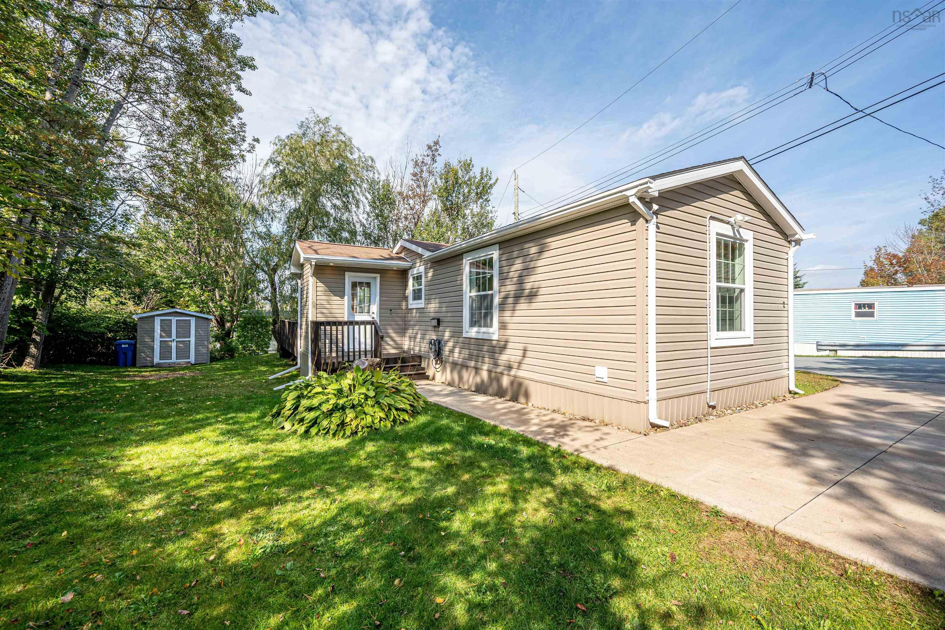 2 Alan Street, Middle Sackville, NS (MLS® 202625217) | Middle Sackville Real Estate | RE/MAX Halifax