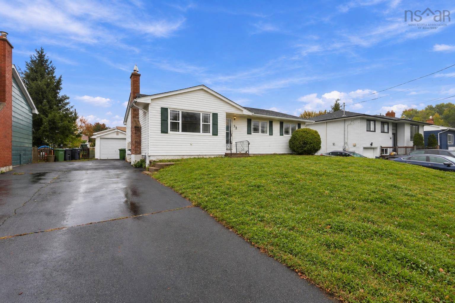 32 Mount Edward Road, Dartmouth, NS (MLS 202625250)