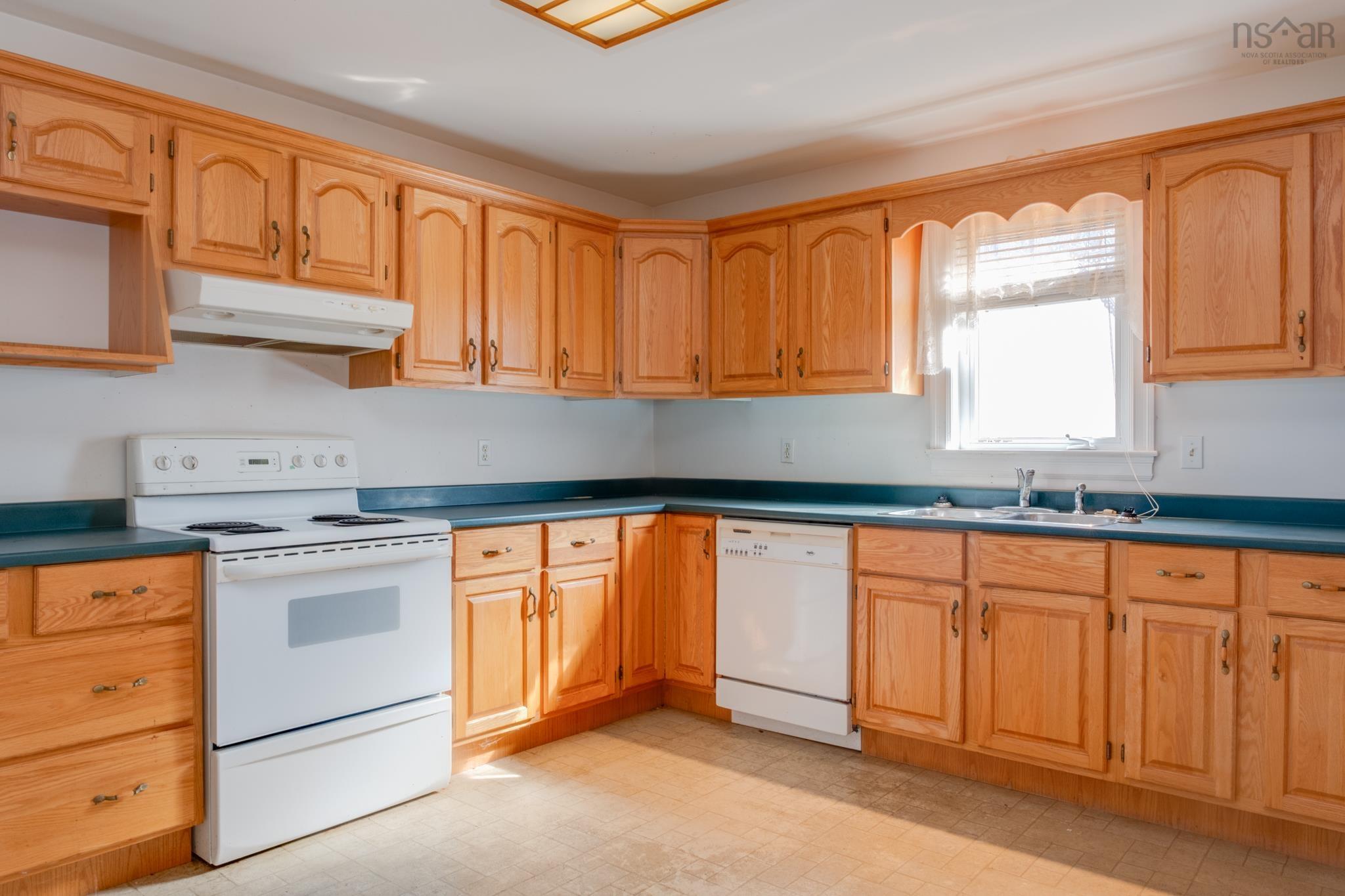 30 Lancaster Drive, Dartmouth, NS (MLS 202625270)