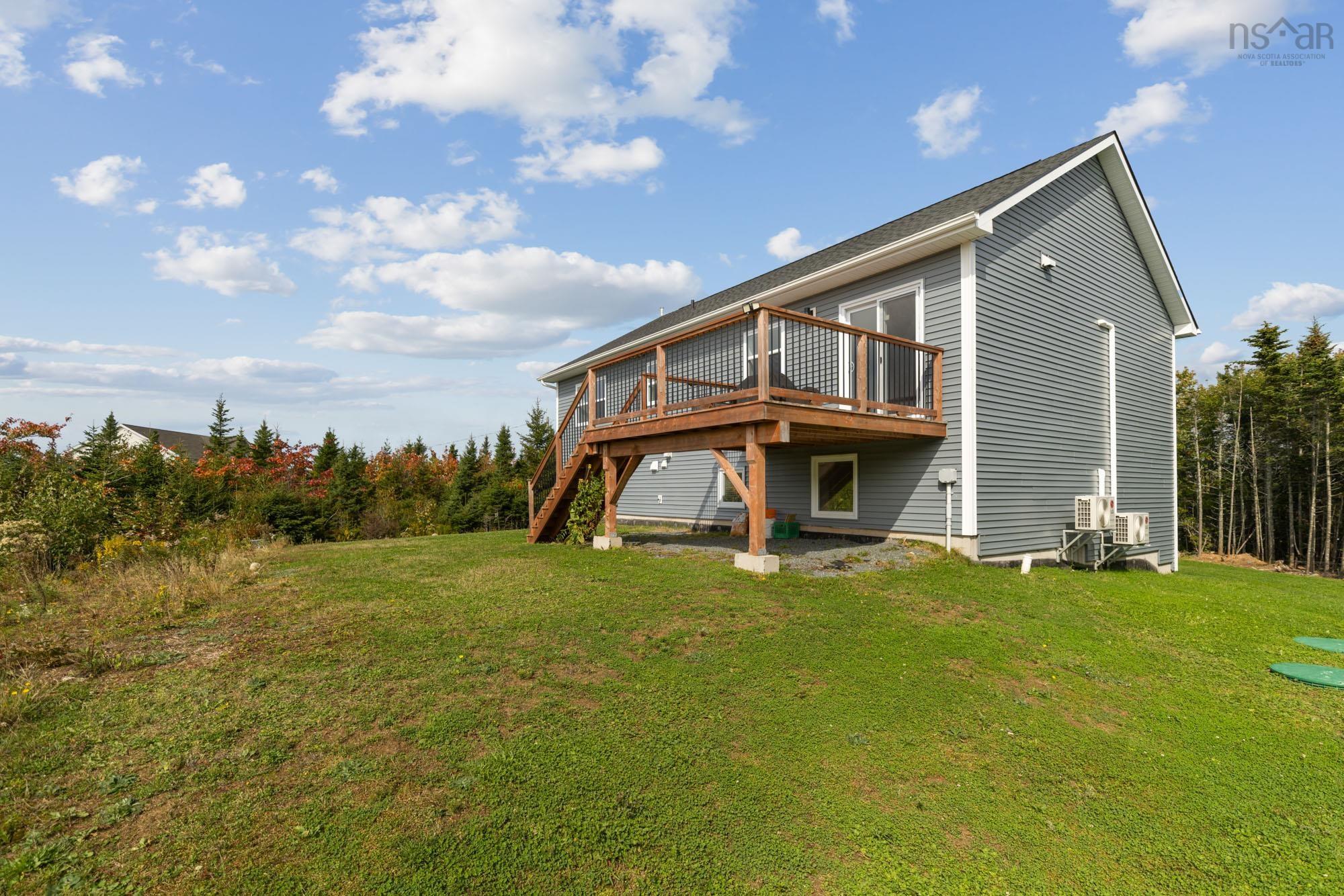 $699,000.00: 81 Rumi Lane, Whites Lake