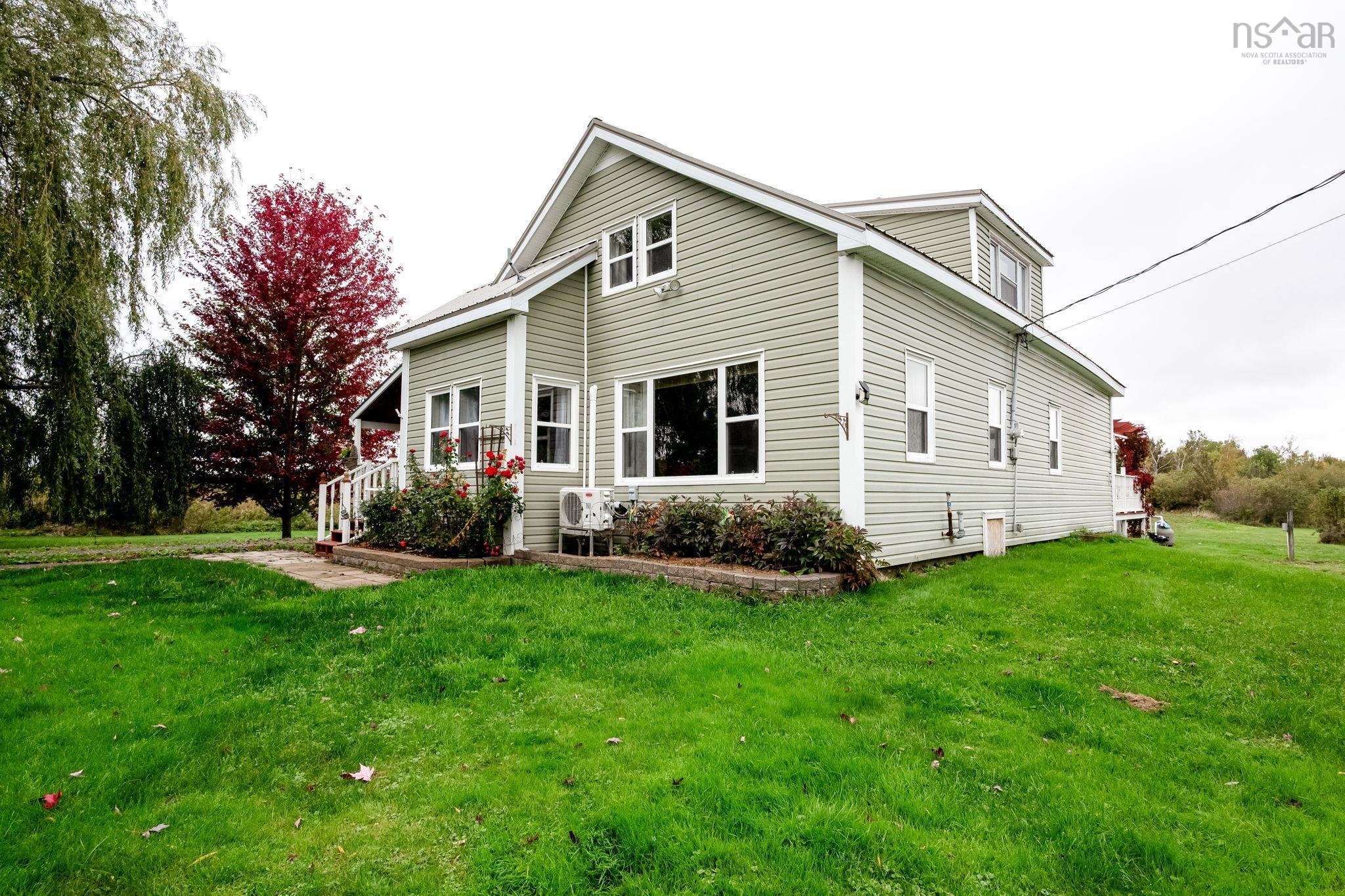 $285,000.00: 953 Middle Road, North Williamston