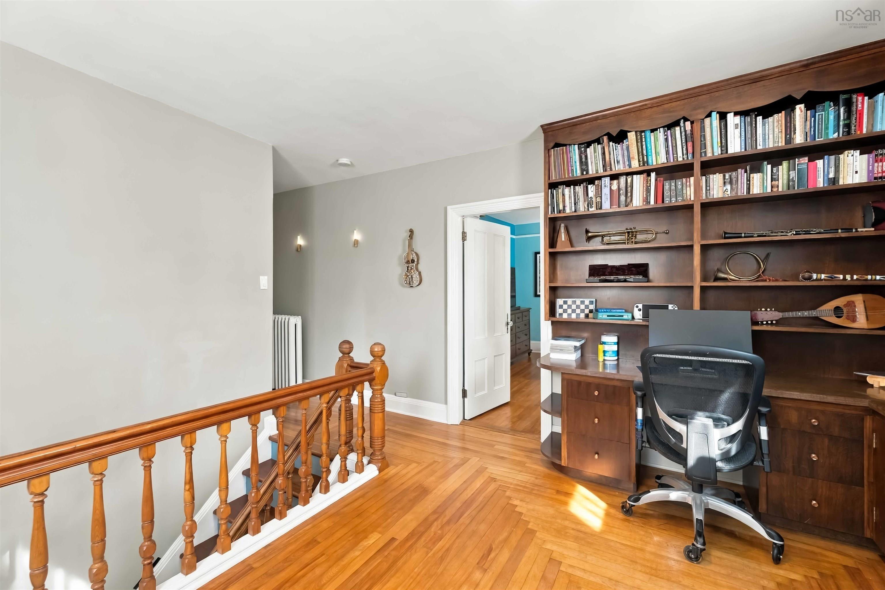 $475,000.00: 383 Main Street, Middleton