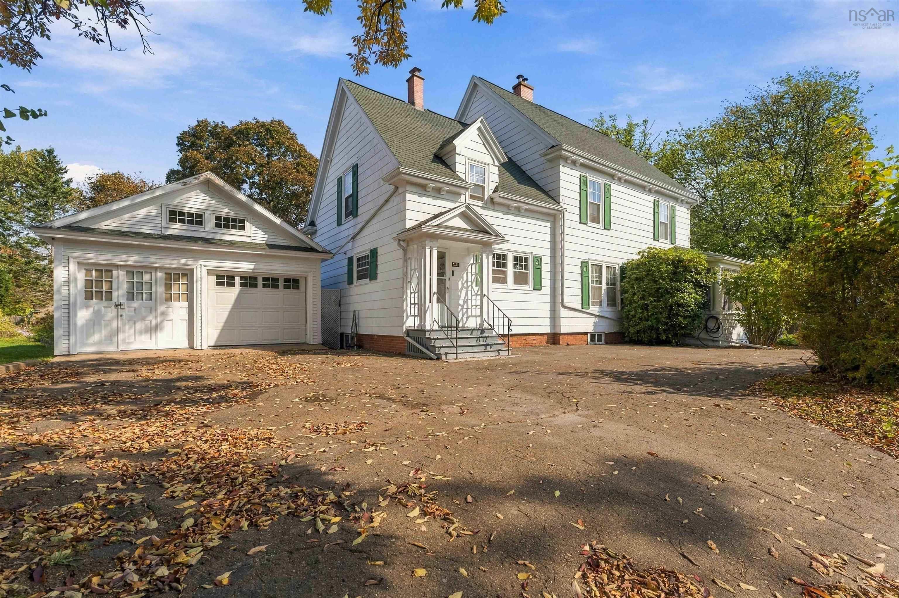 $475,000.00: 383 Main Street, Middleton