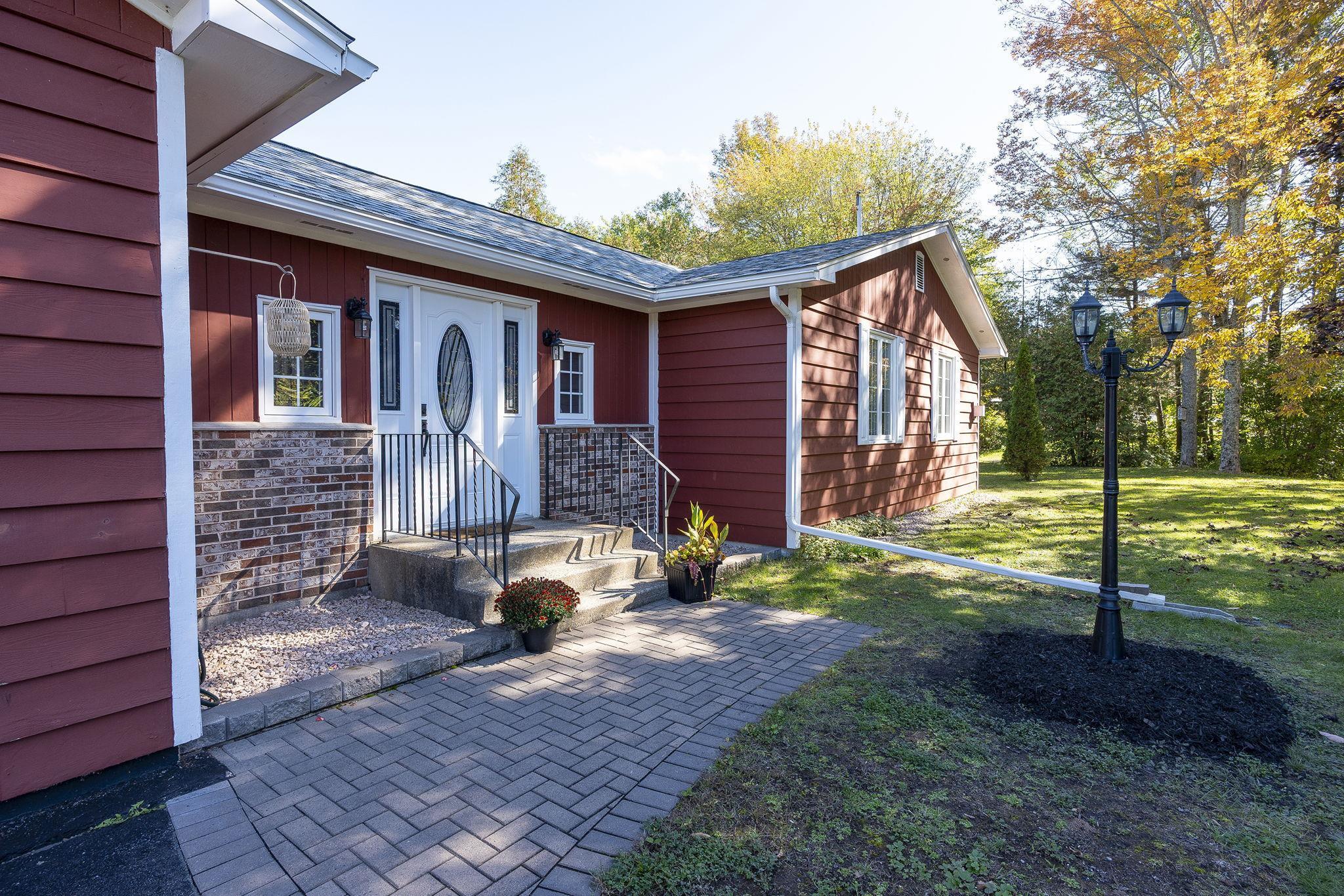 $475,000.00: 268 Cambridge Mountain Road Road, Cambridge