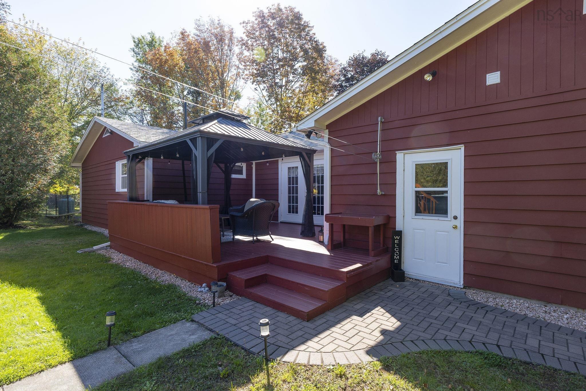 $475,000.00: 268 Cambridge Mountain Road Road, Cambridge