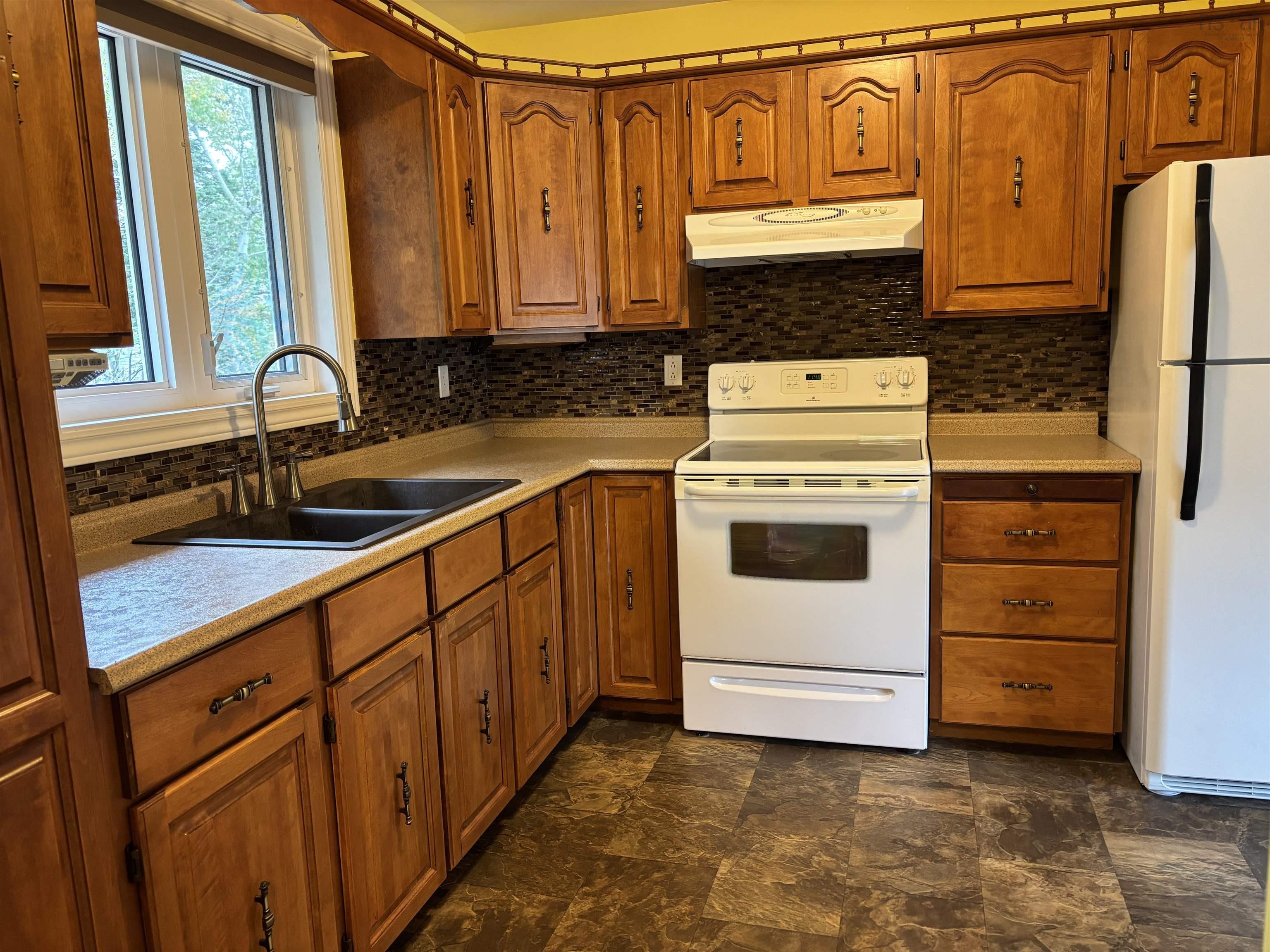 $283,000.00: 10 Barshelmar Drive, Sydney Mines