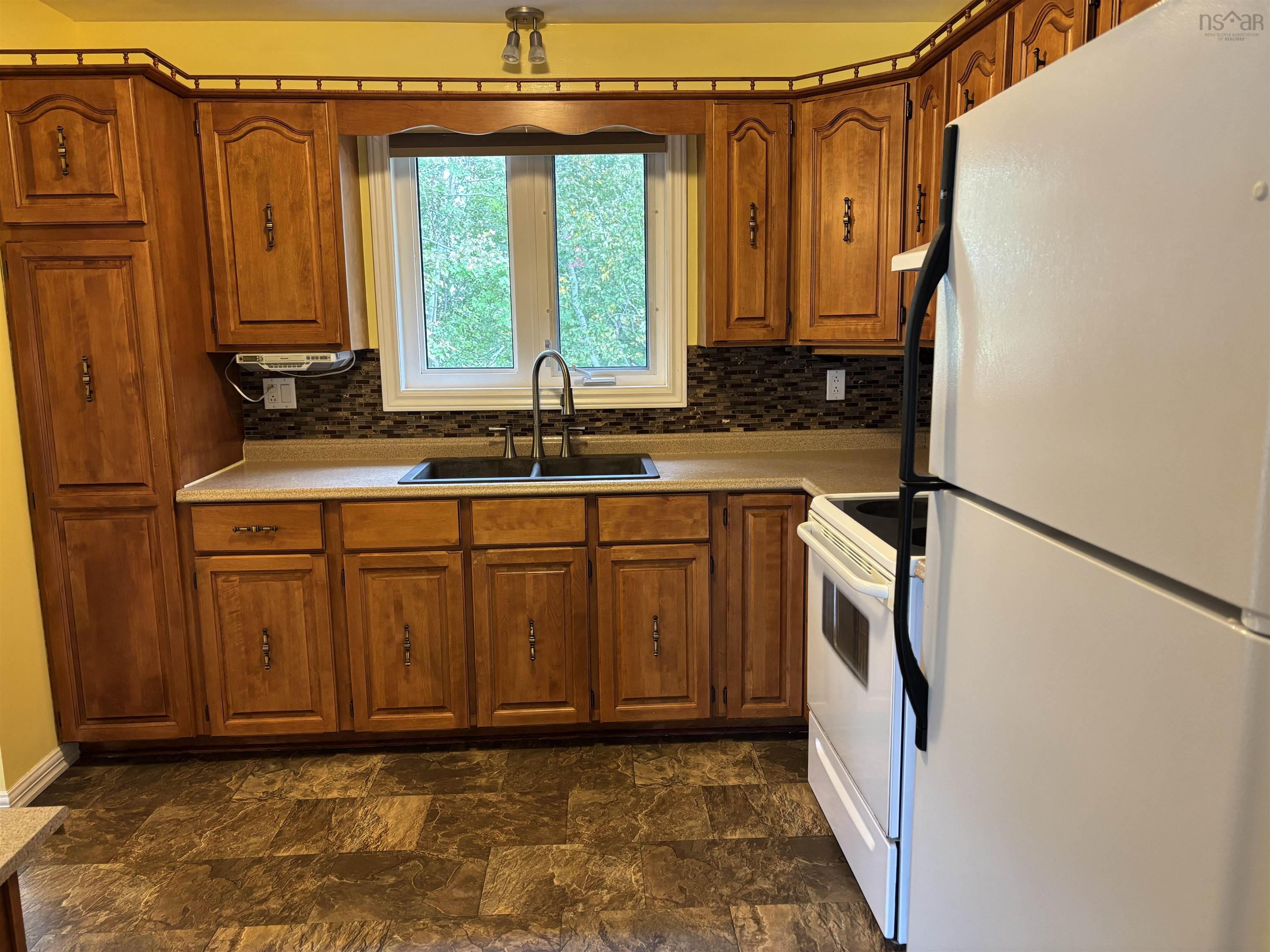 $283,000.00: 10 Barshelmar Drive, Sydney Mines