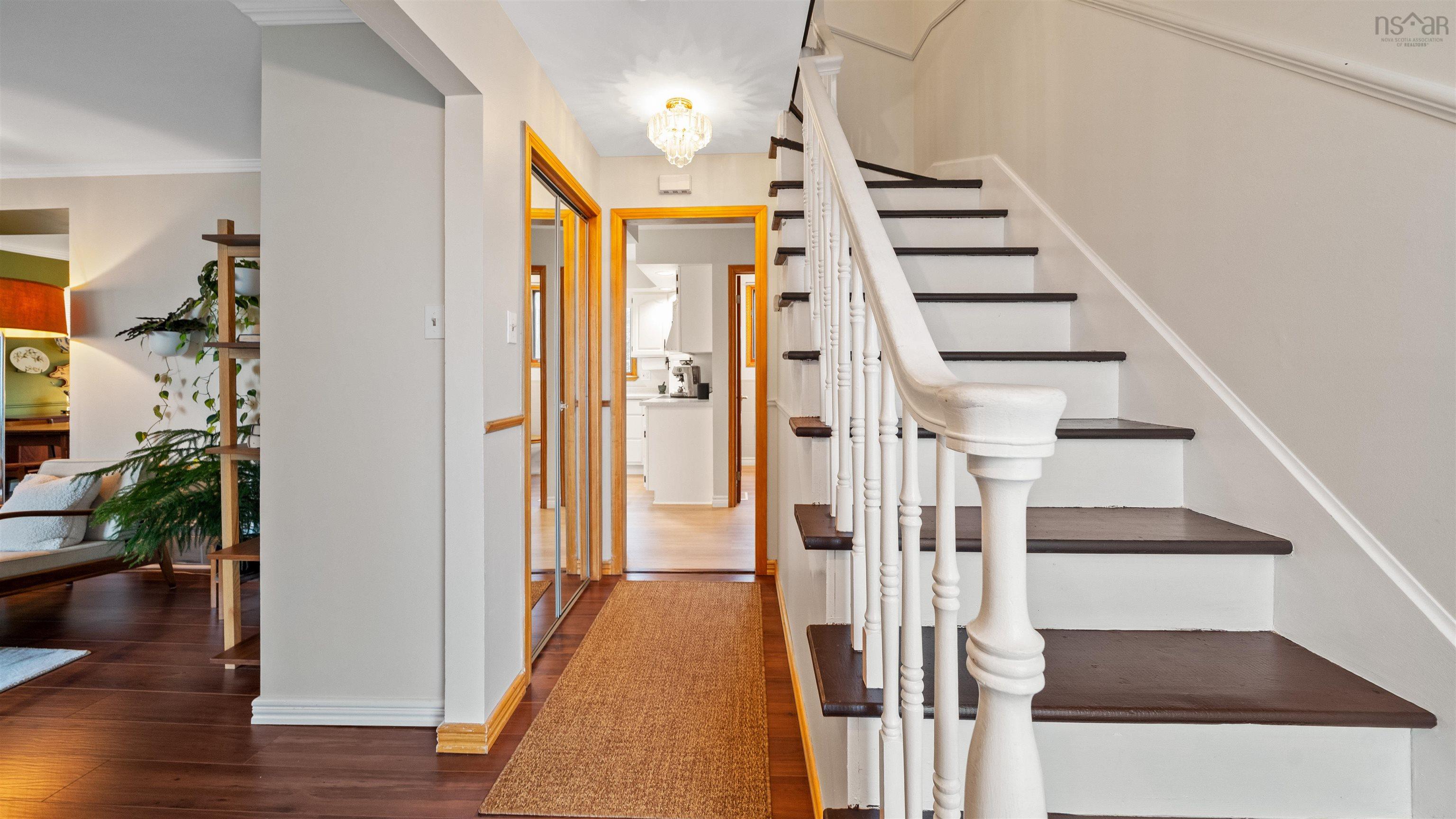 $599,900.00: 93 Dorothea Drive, Woodlawn