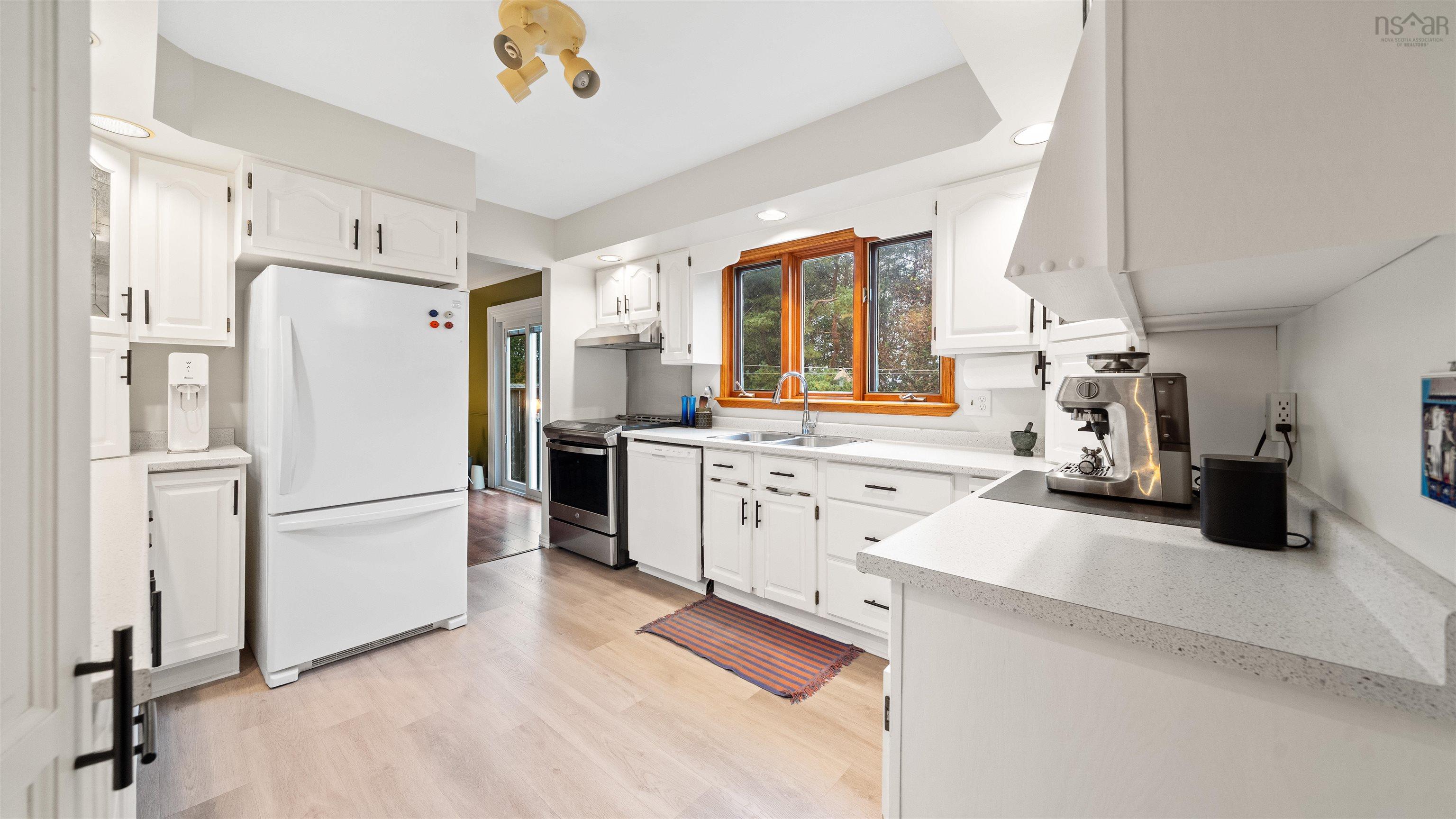 $599,900.00: 93 Dorothea Drive, Woodlawn
