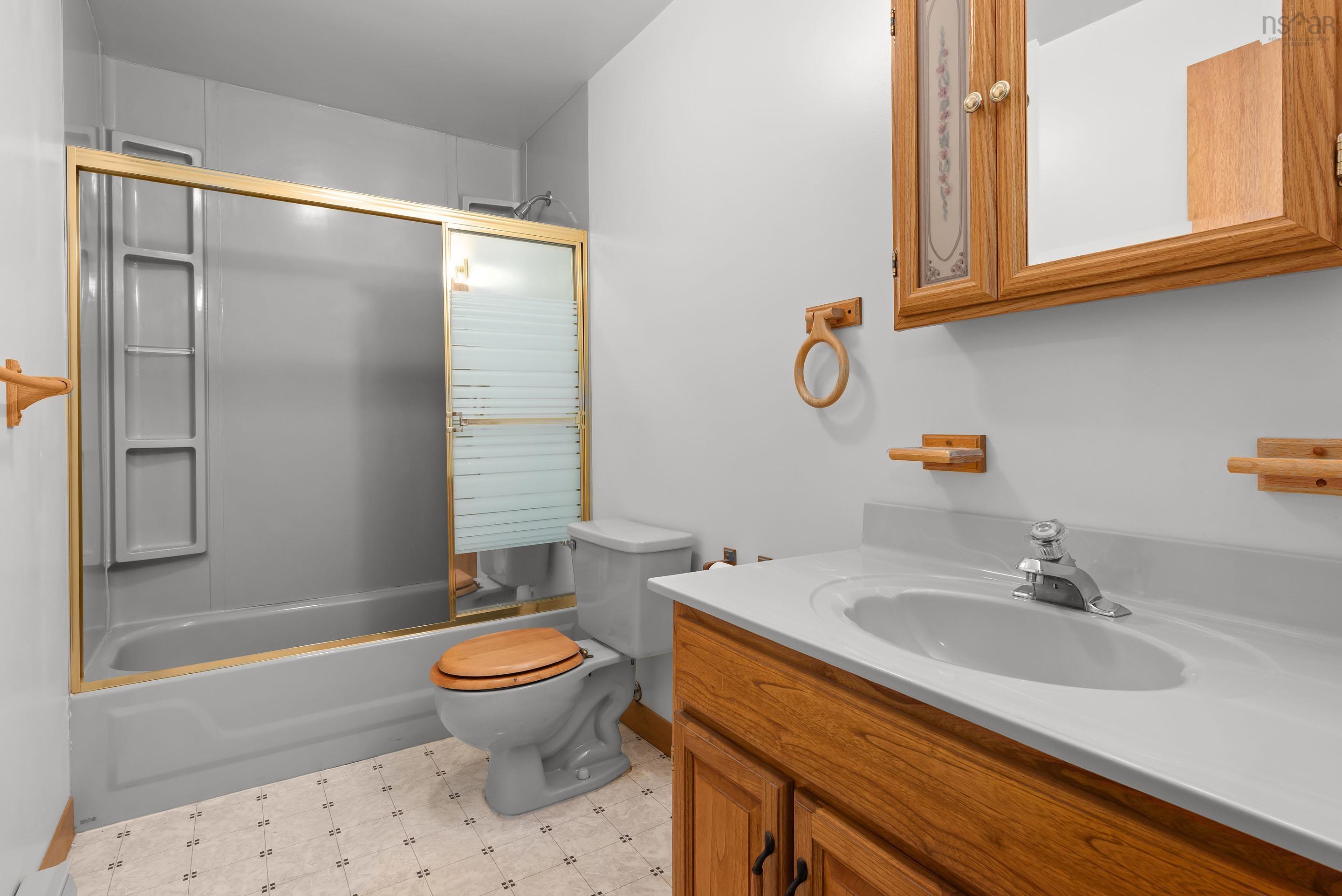 96 Thornhill Drive, Halifax, NS (MLS 202625305)