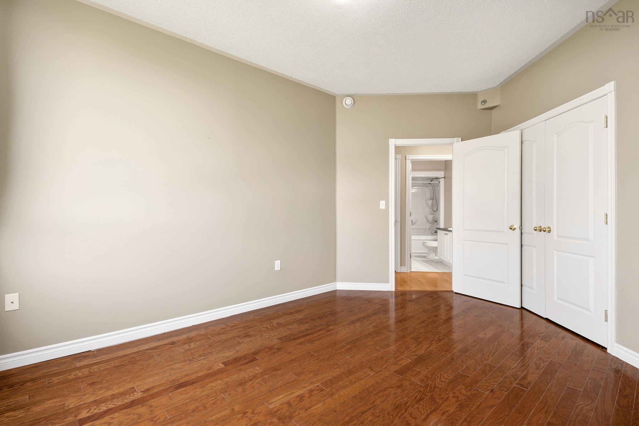 210 10 Regency Park Drive, Halifax, NS (MLS 202625316)