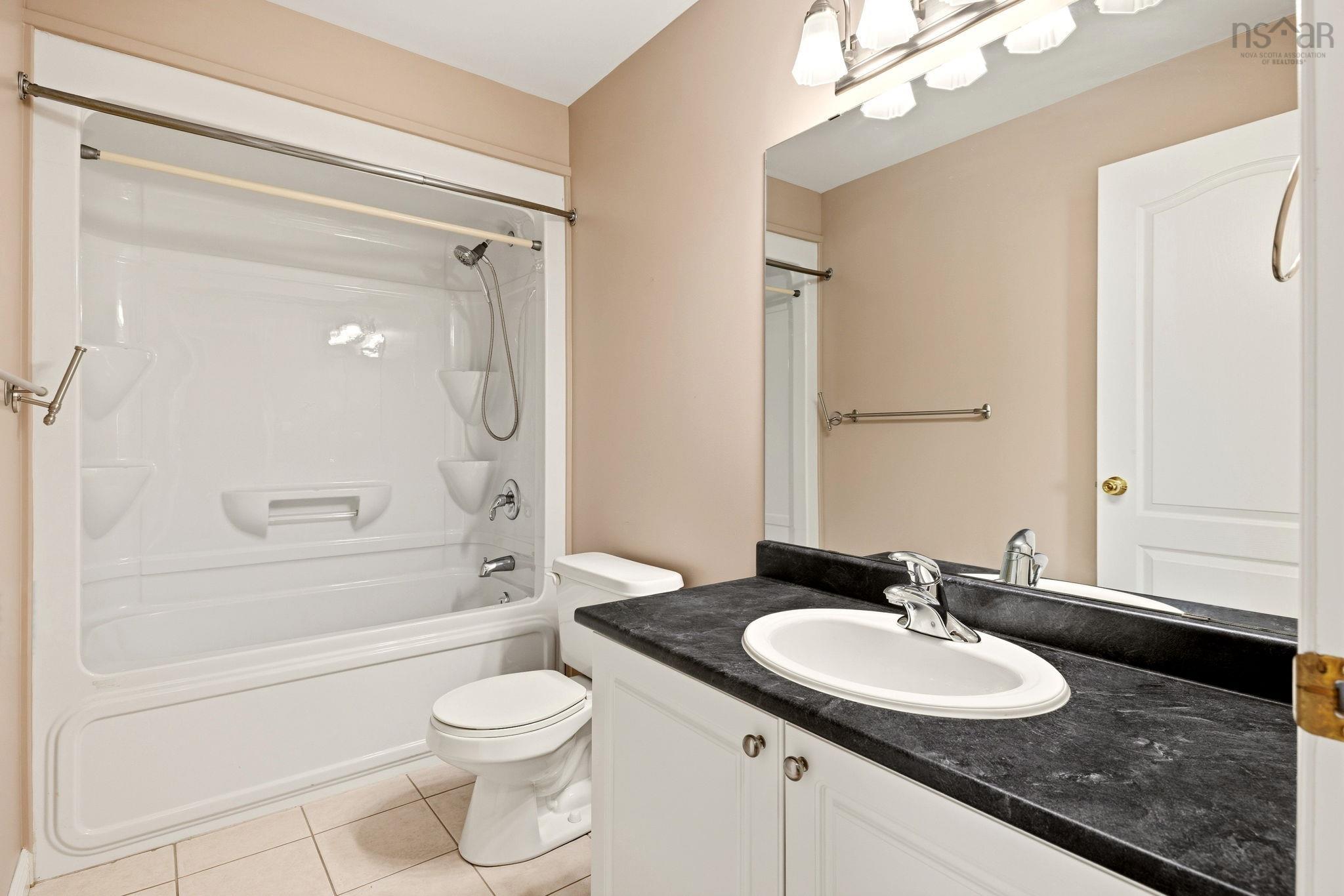 210 10 Regency Park Drive, Halifax, NS (MLS 202625316)