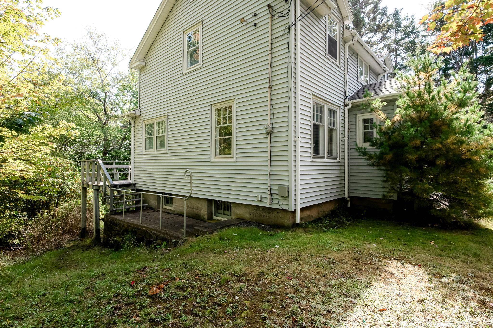 201 High Street, Bedford, NS (MLS 202625338)