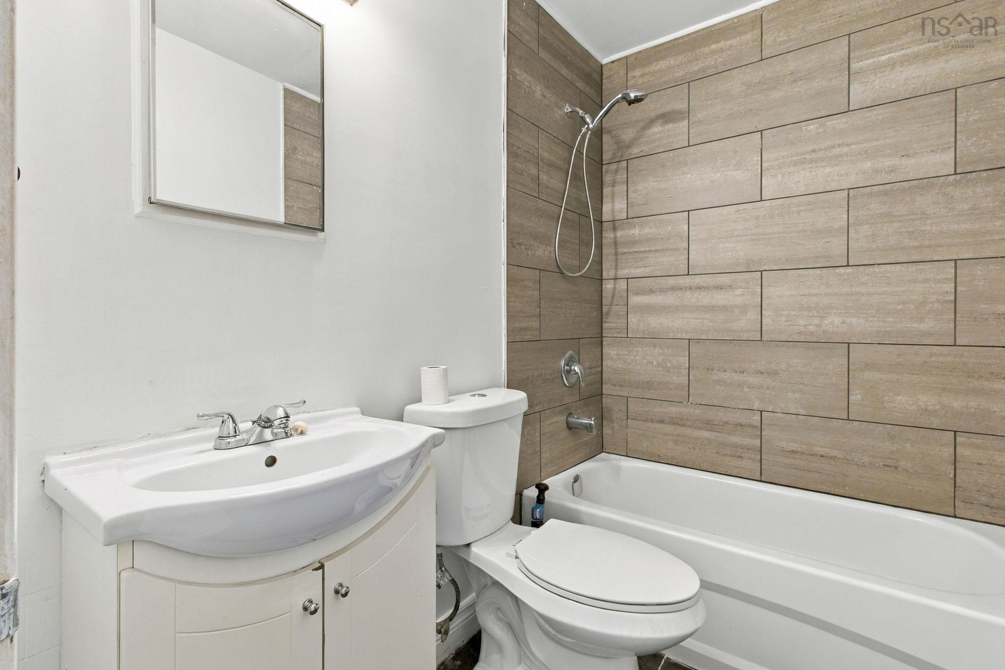 $770,000.00: 3194 Stanford Street, Halifax Peninsula