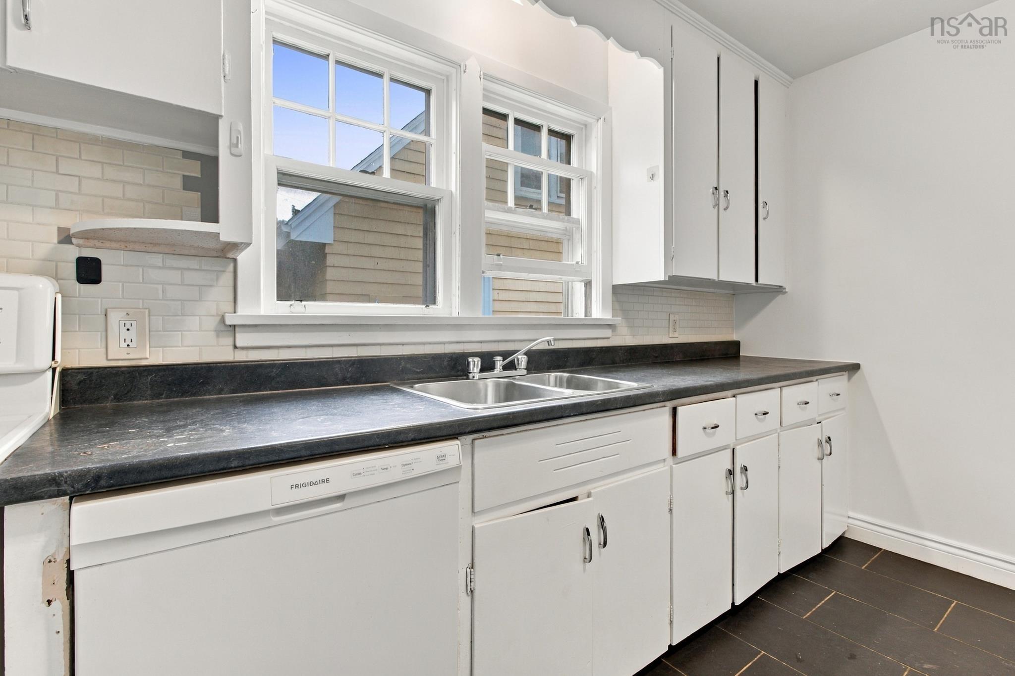 $770,000.00: 3194 Stanford Street, Halifax Peninsula