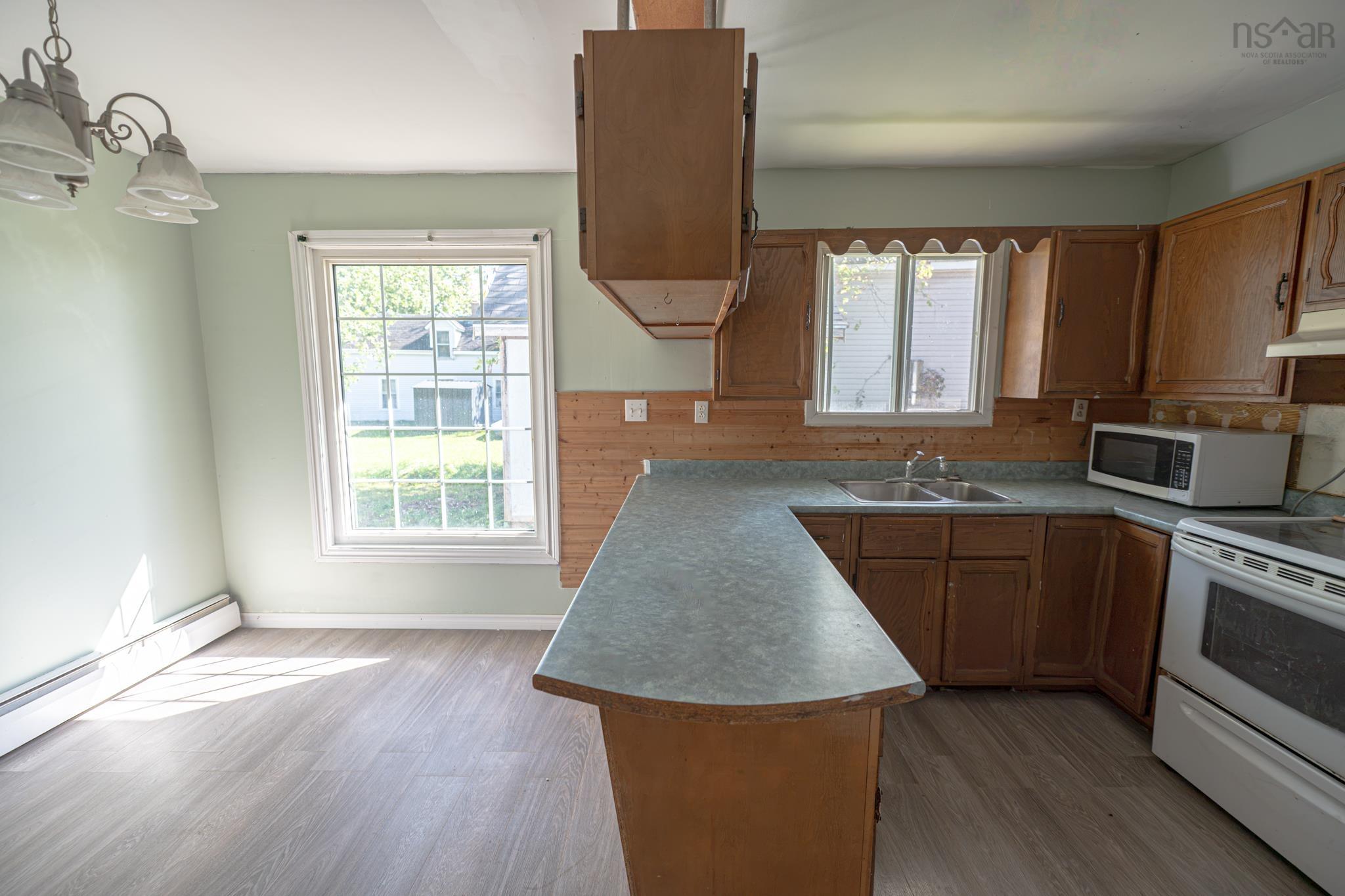 $269,900.00: 100 Morris Street, New Glasgow