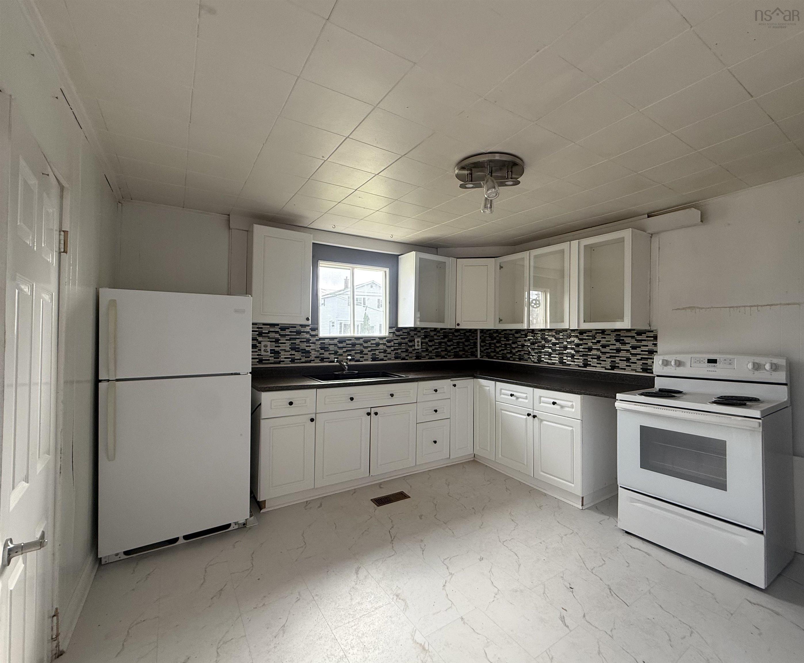 $70,000.00: 2 International, Glace Bay