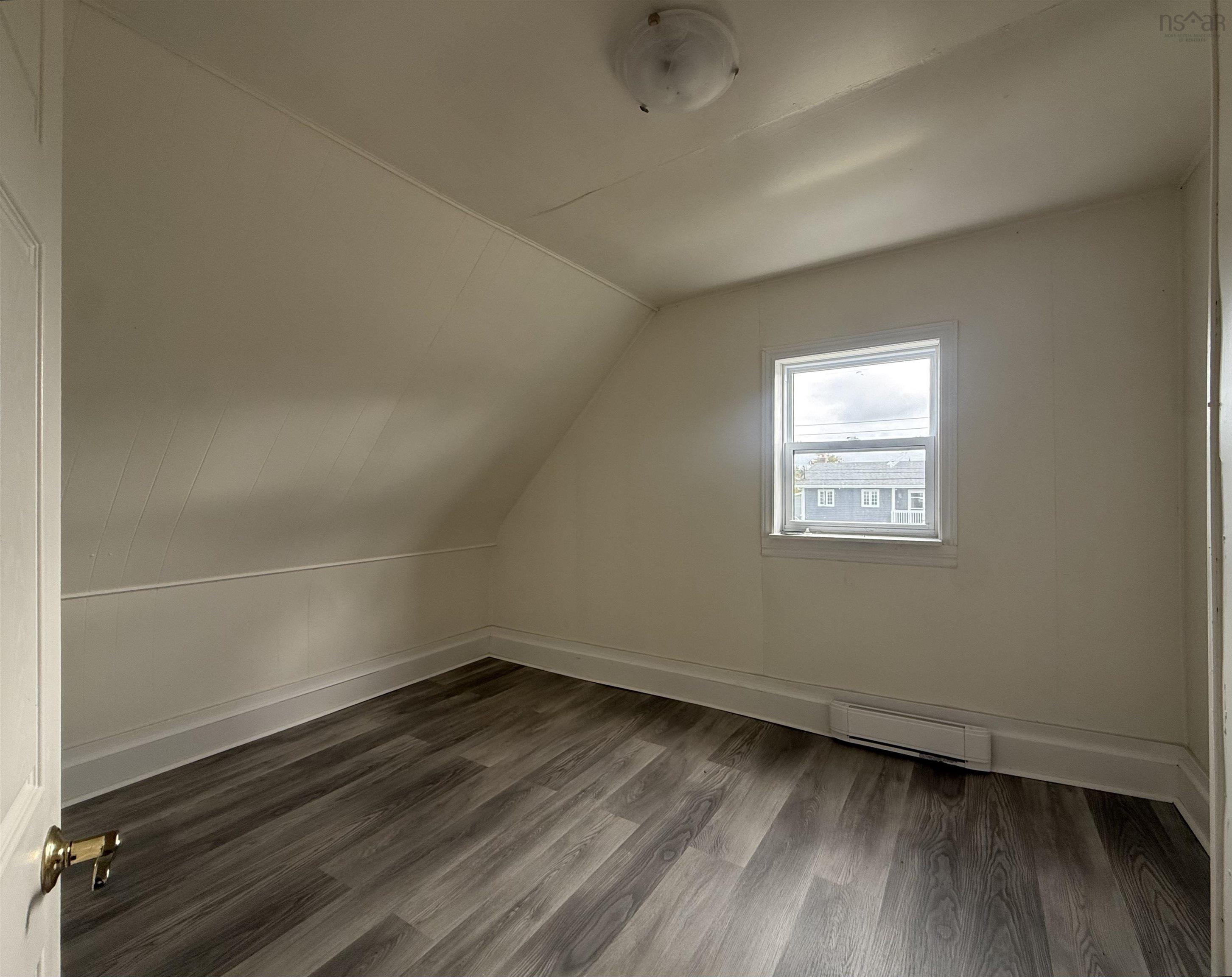 $70,000.00: 2 International, Glace Bay