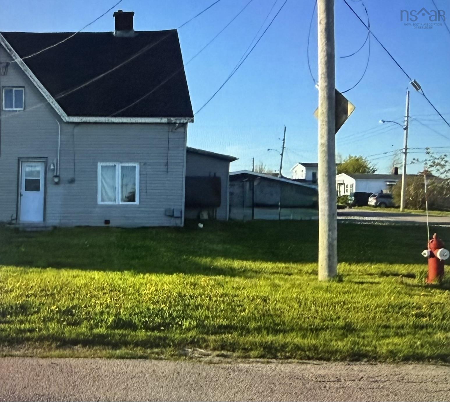 $70,000.00: 2 International, Glace Bay