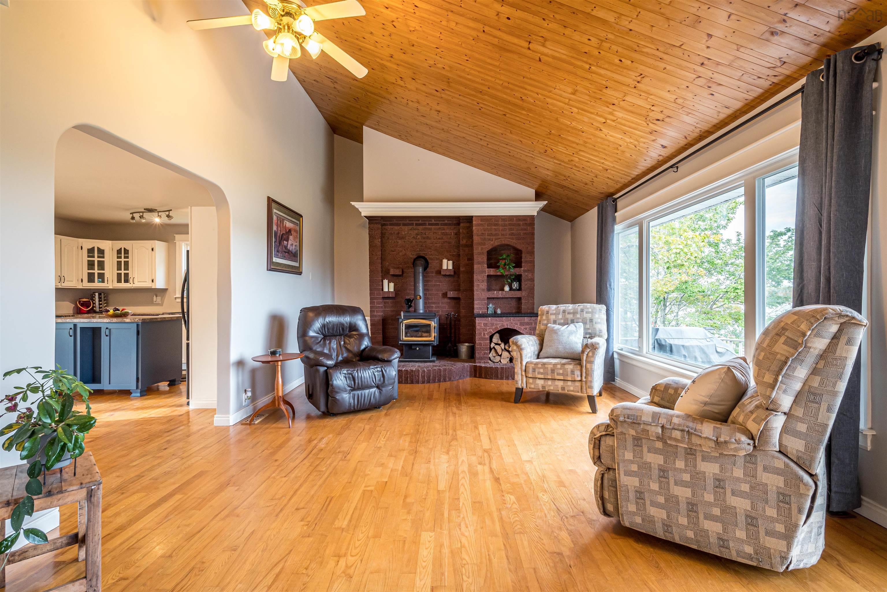 $739,900.00: 1724 Crowell Road, East Lawrencetown