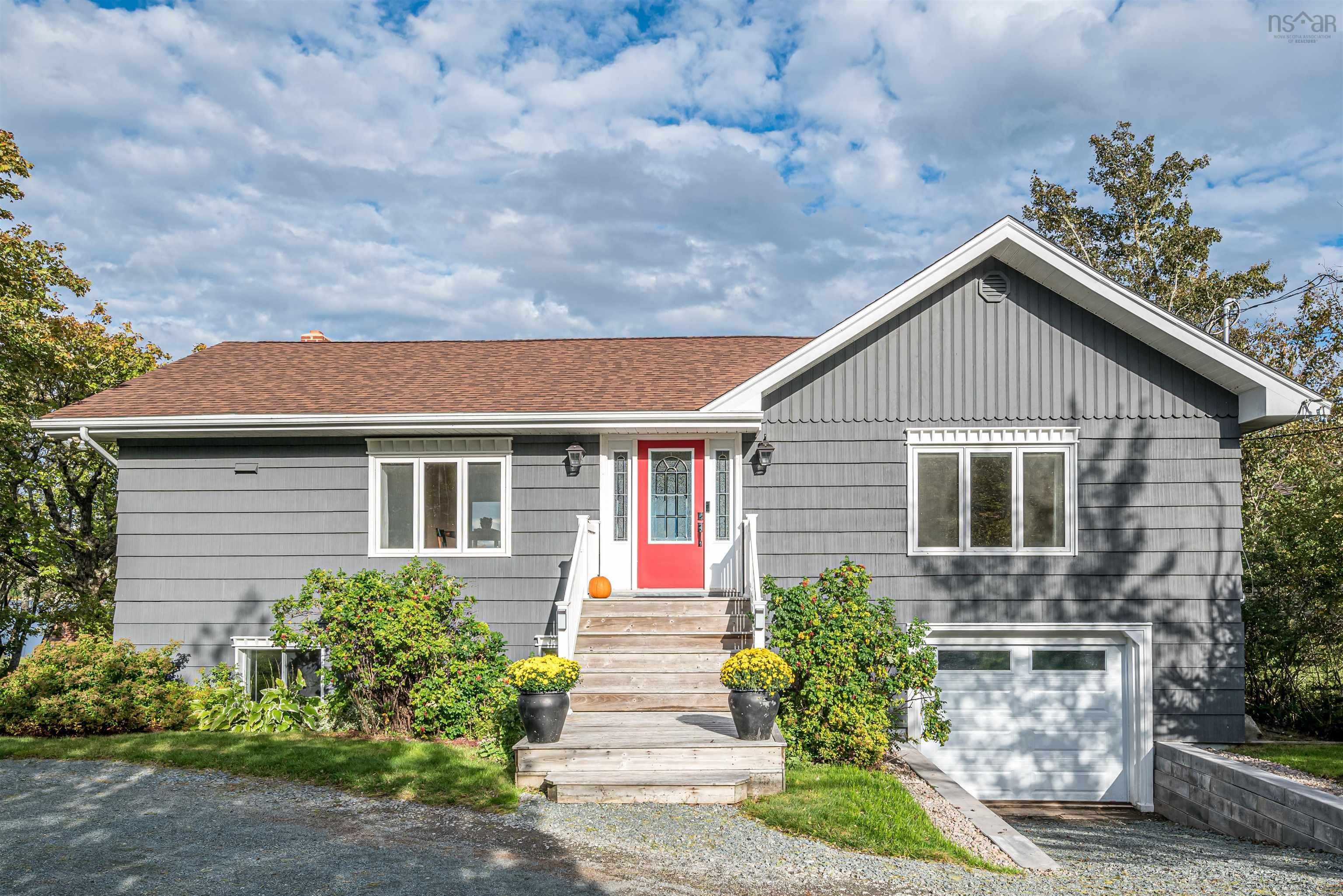$739,900.00: 1724 Crowell Road, East Lawrencetown