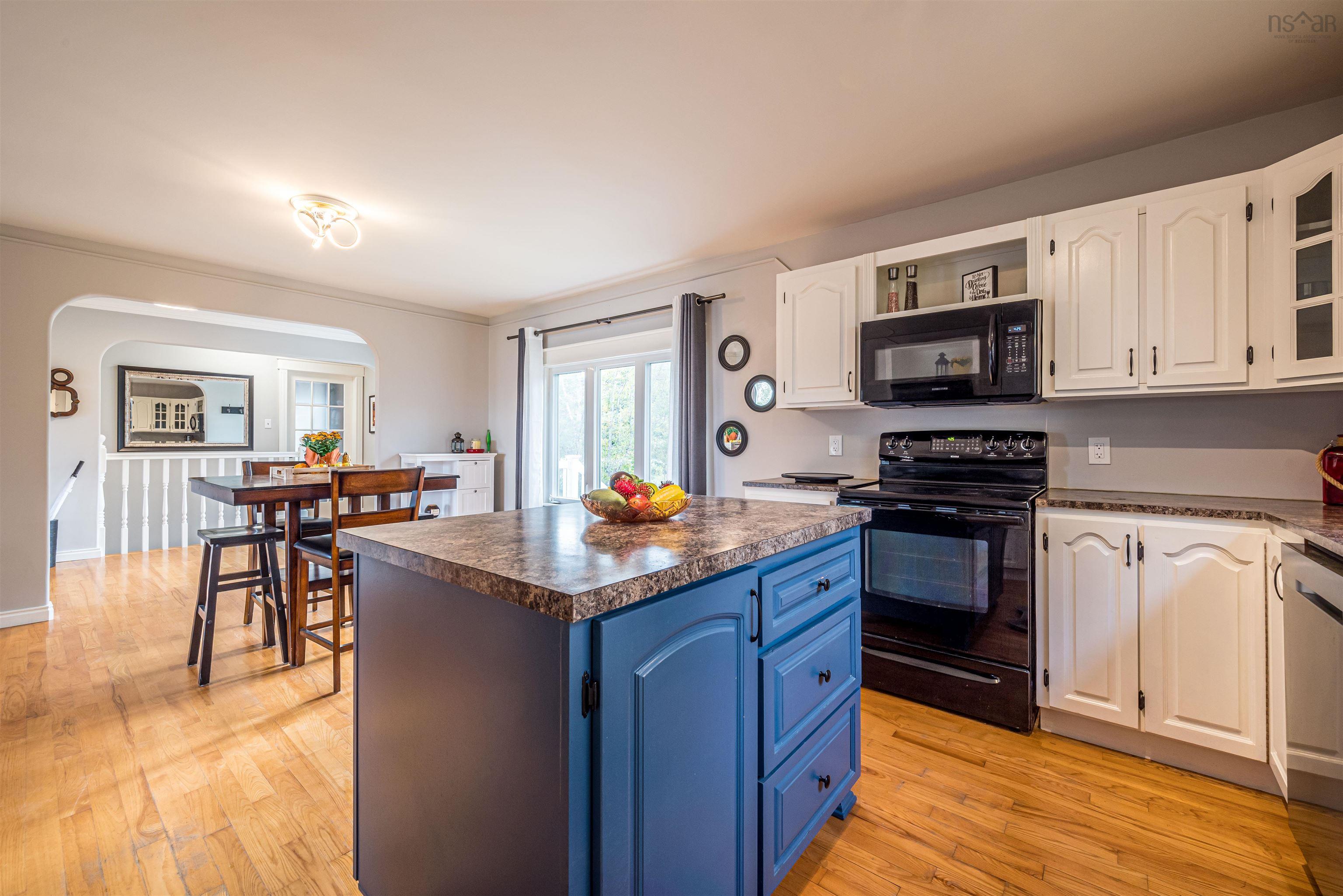 $739,900.00: 1724 Crowell Road, East Lawrencetown