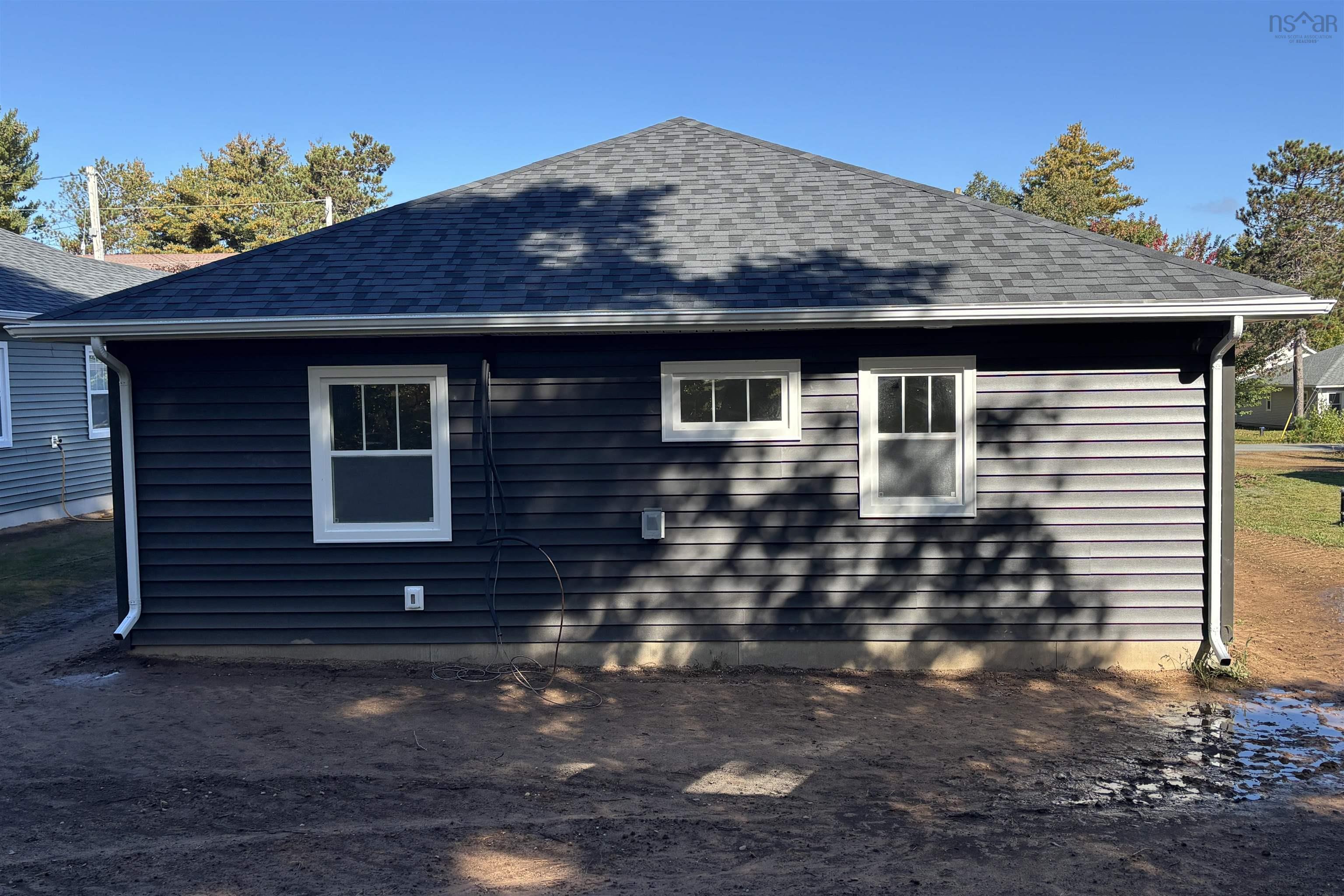 $445,900.00: 16 Hale Road, Cambridge