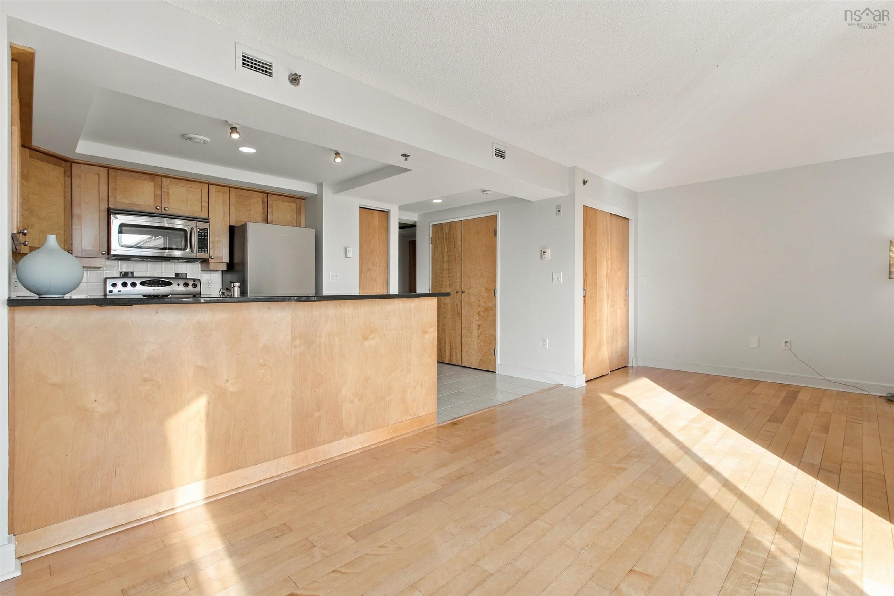 526 1477 Lower Water Street, Halifax, NS (MLS® 202625393)