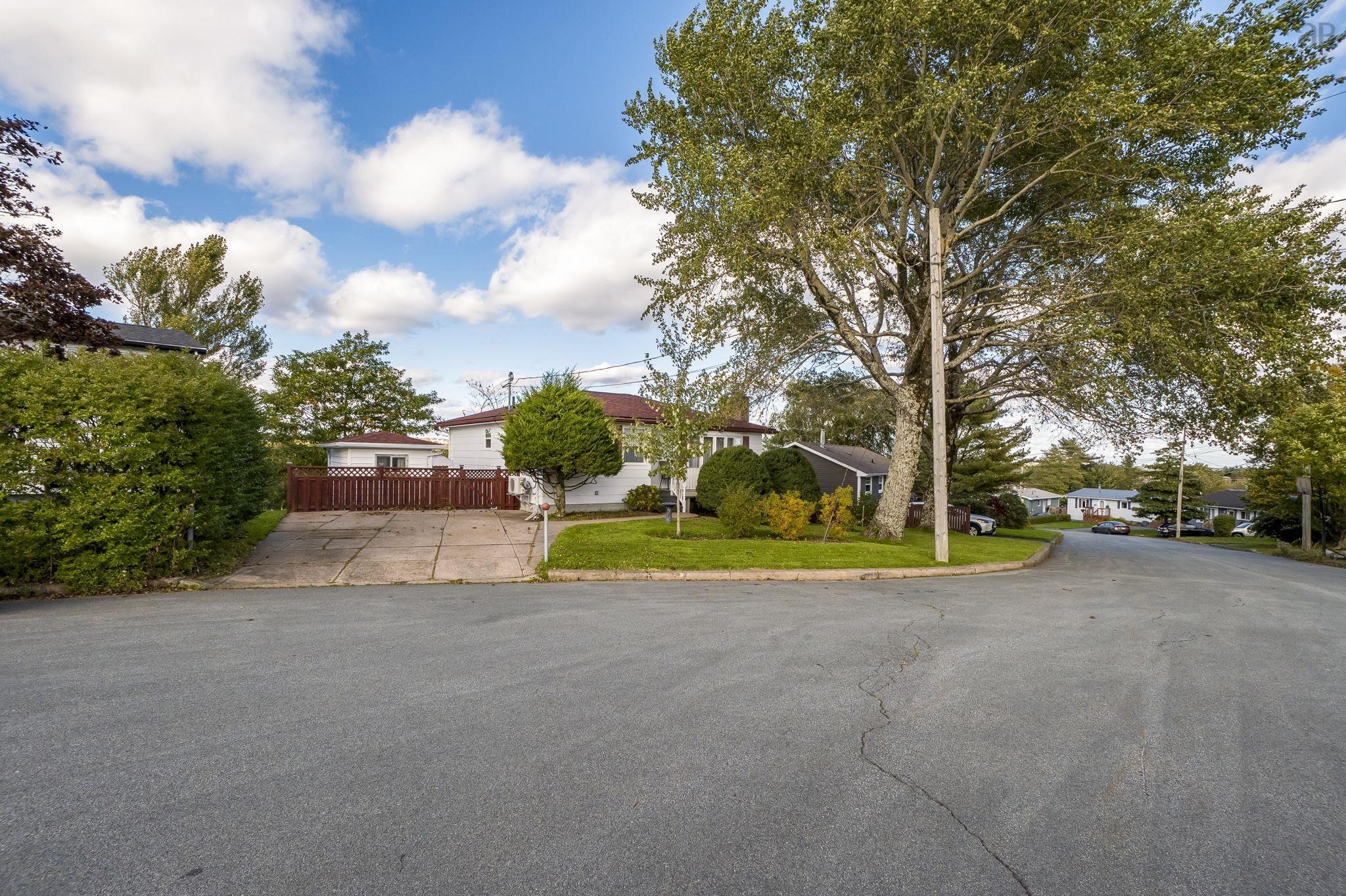 21 Lanarkshire Court, Cole Harbour, NS (MLS® 202625400)
