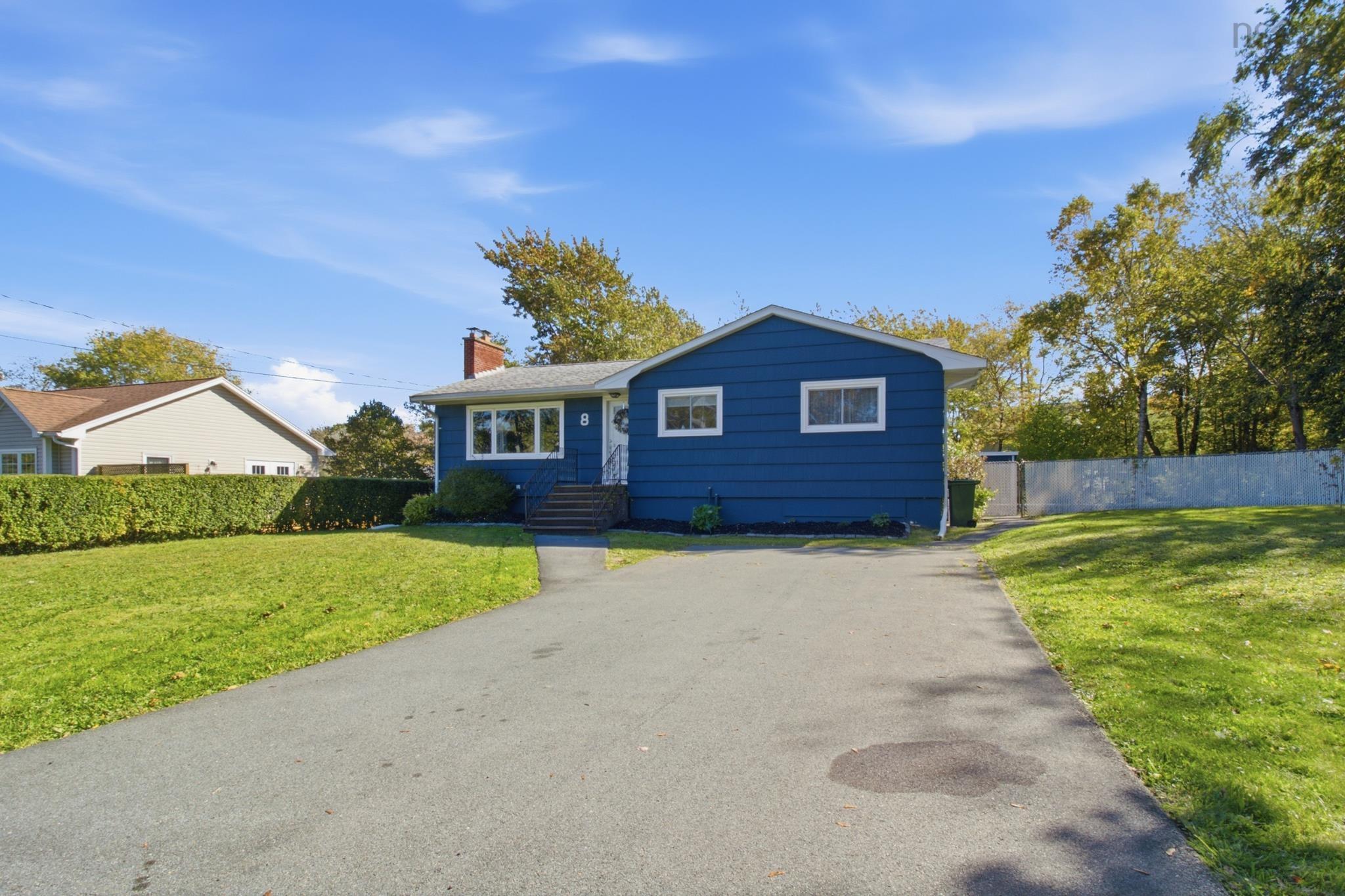 8 Edward Laurie Drive, Halifax, NS (MLS® 202625413)
