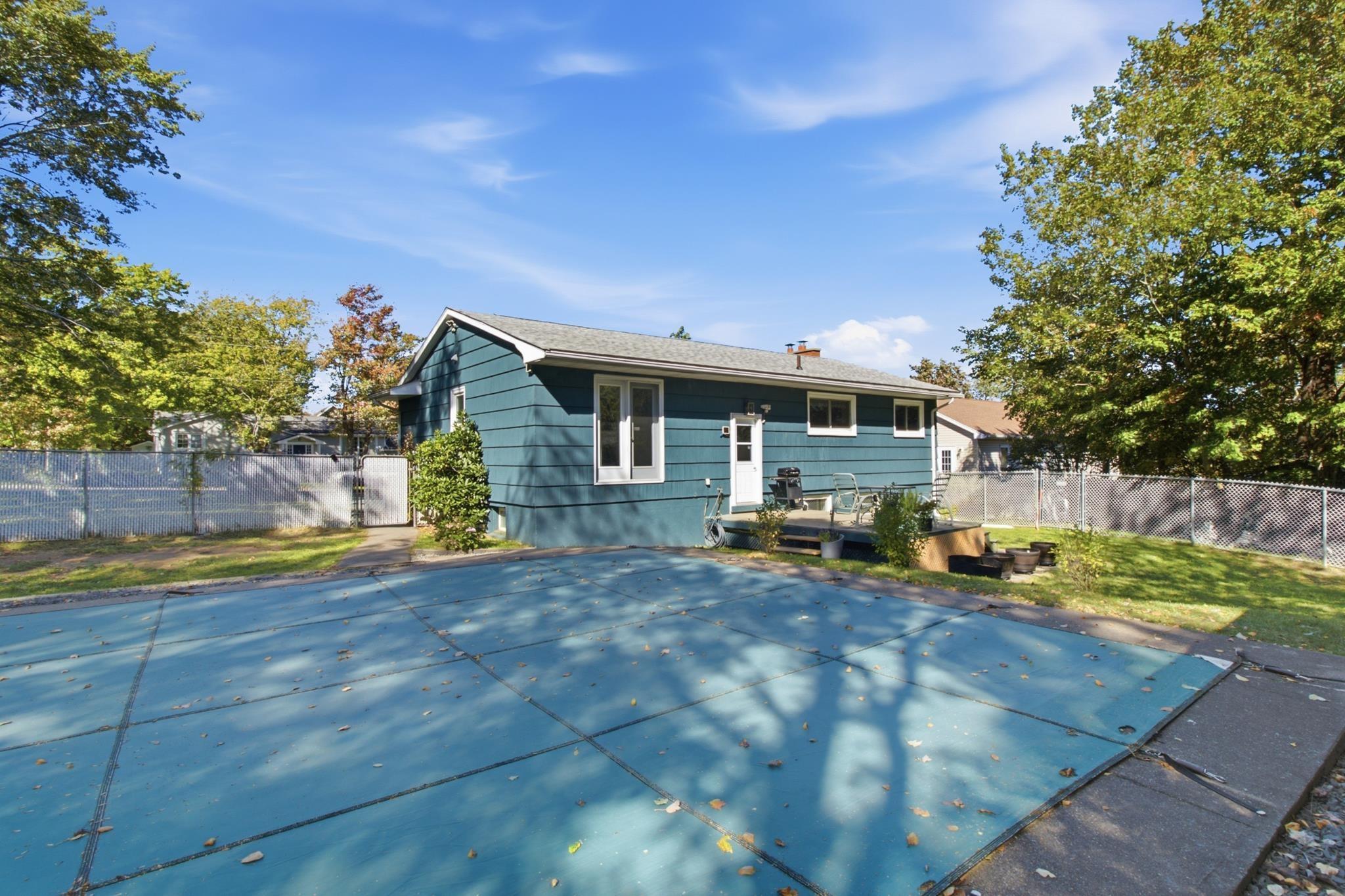 8 Edward Laurie Drive, Halifax, NS (MLS® 202625413)