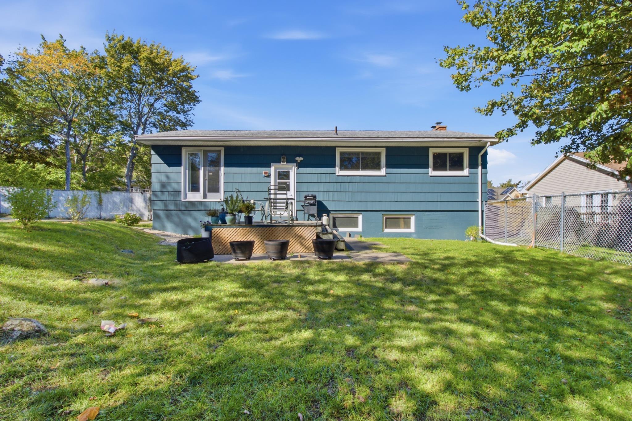 8 Edward Laurie Drive, Halifax, NS (MLS® 202625413)