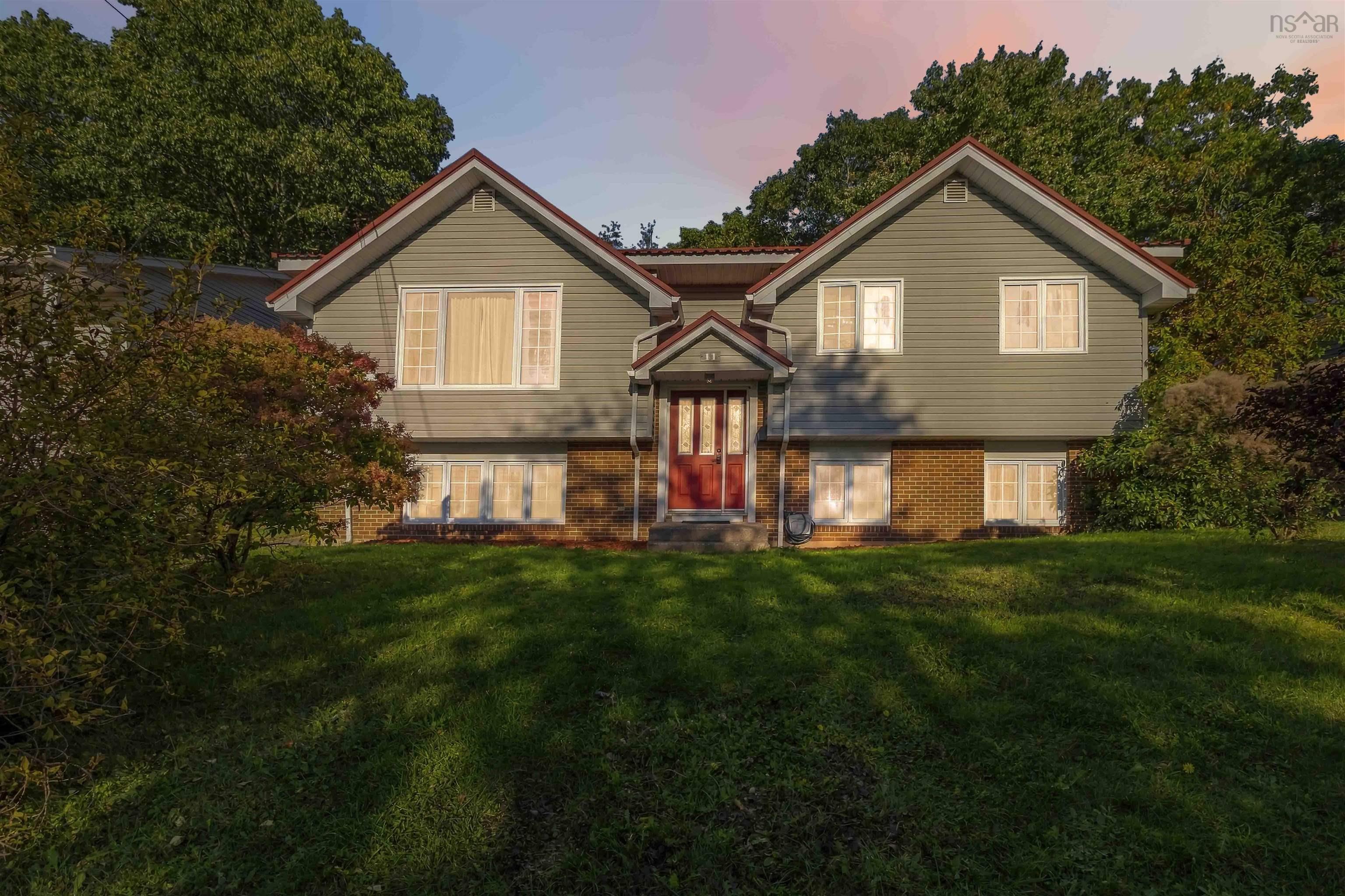 11 Riverview Crescent, Bedford, NS (MLS® 202625415)