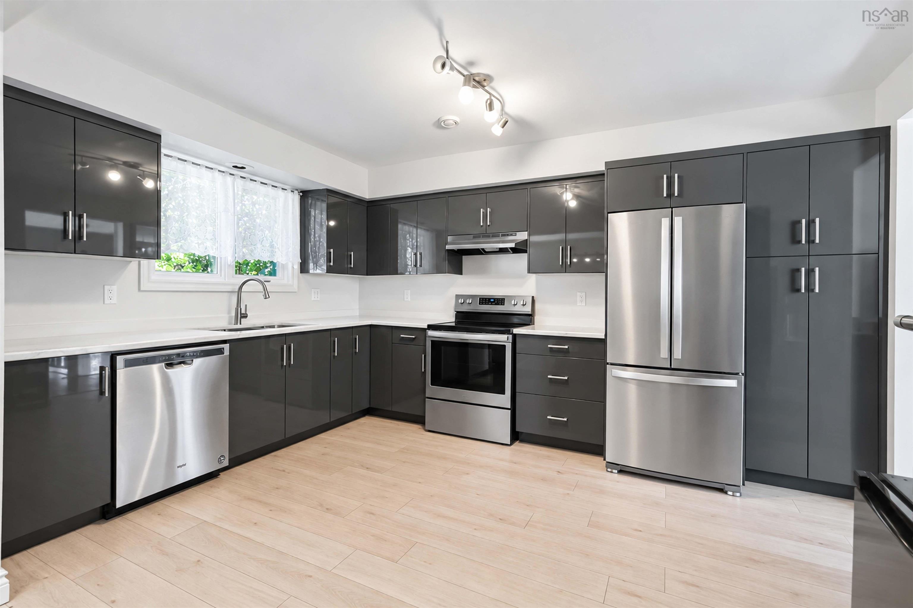 11 Riverview Crescent, Bedford, NS (MLS® 202625415)