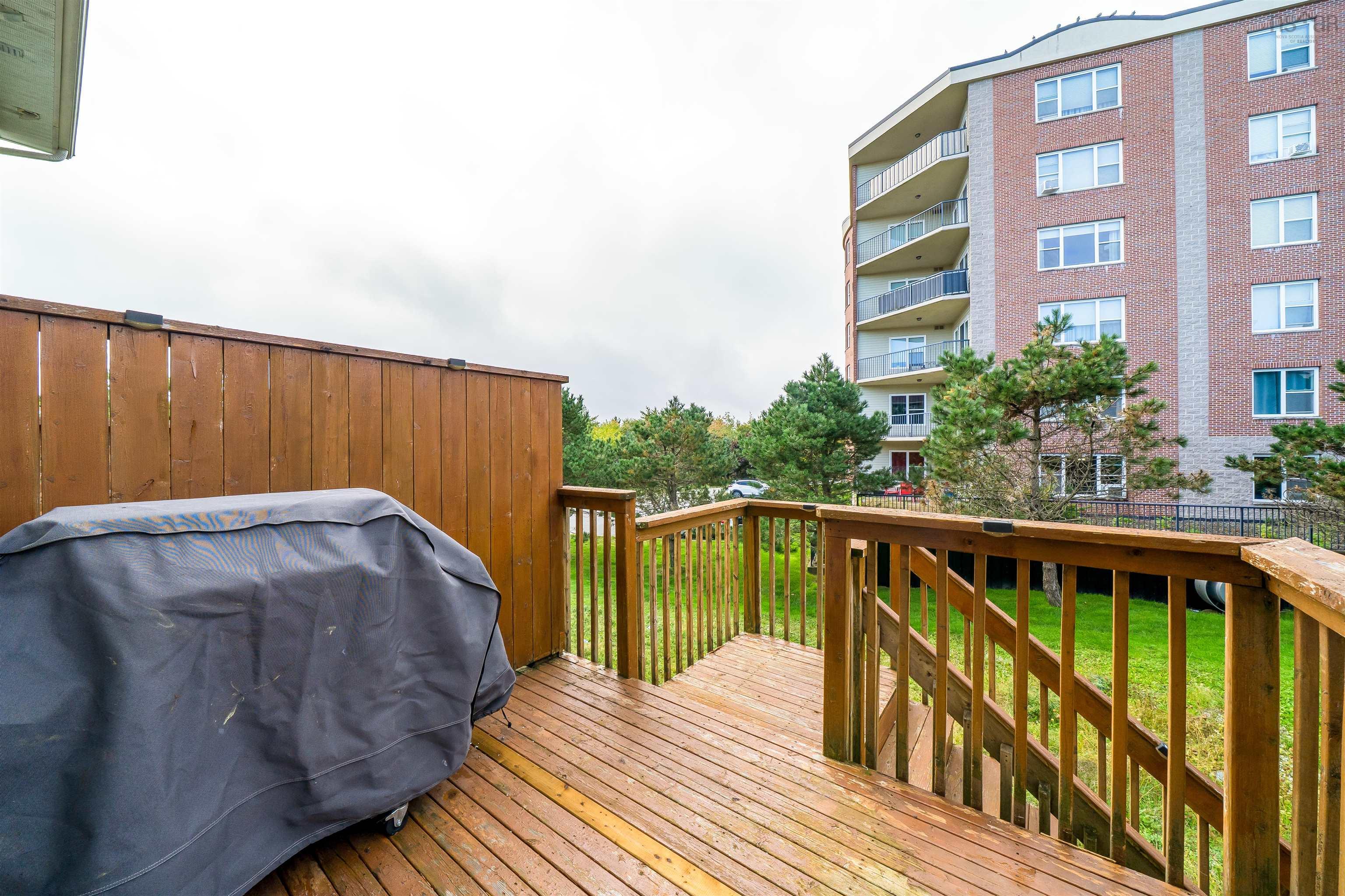 150 Transom Drive, Halifax, NS (MLS® 202625460) — Wood deck with a privacy fence and open railing
