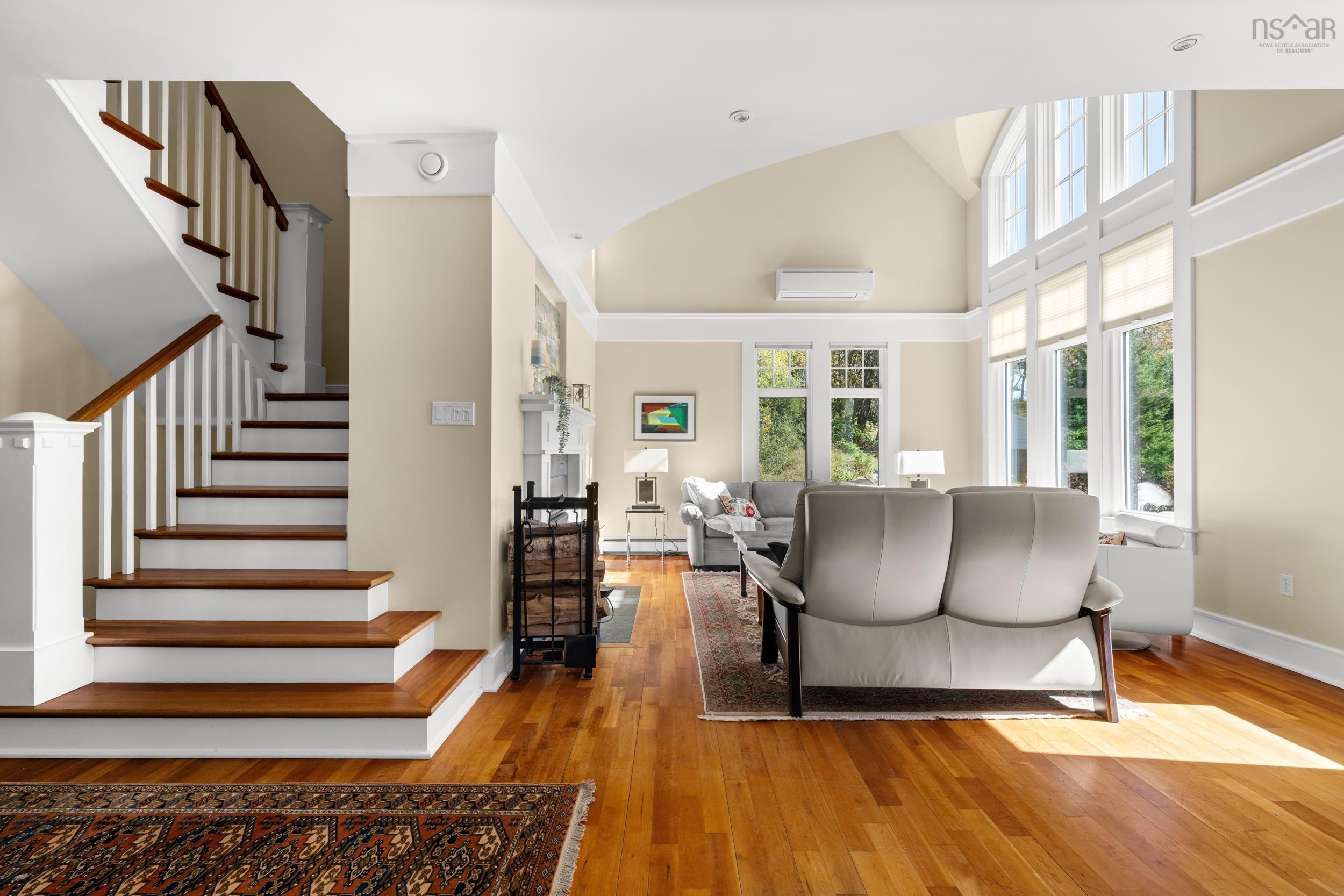 $1,640,000.00: 1712 Oakland Road, Oakland
