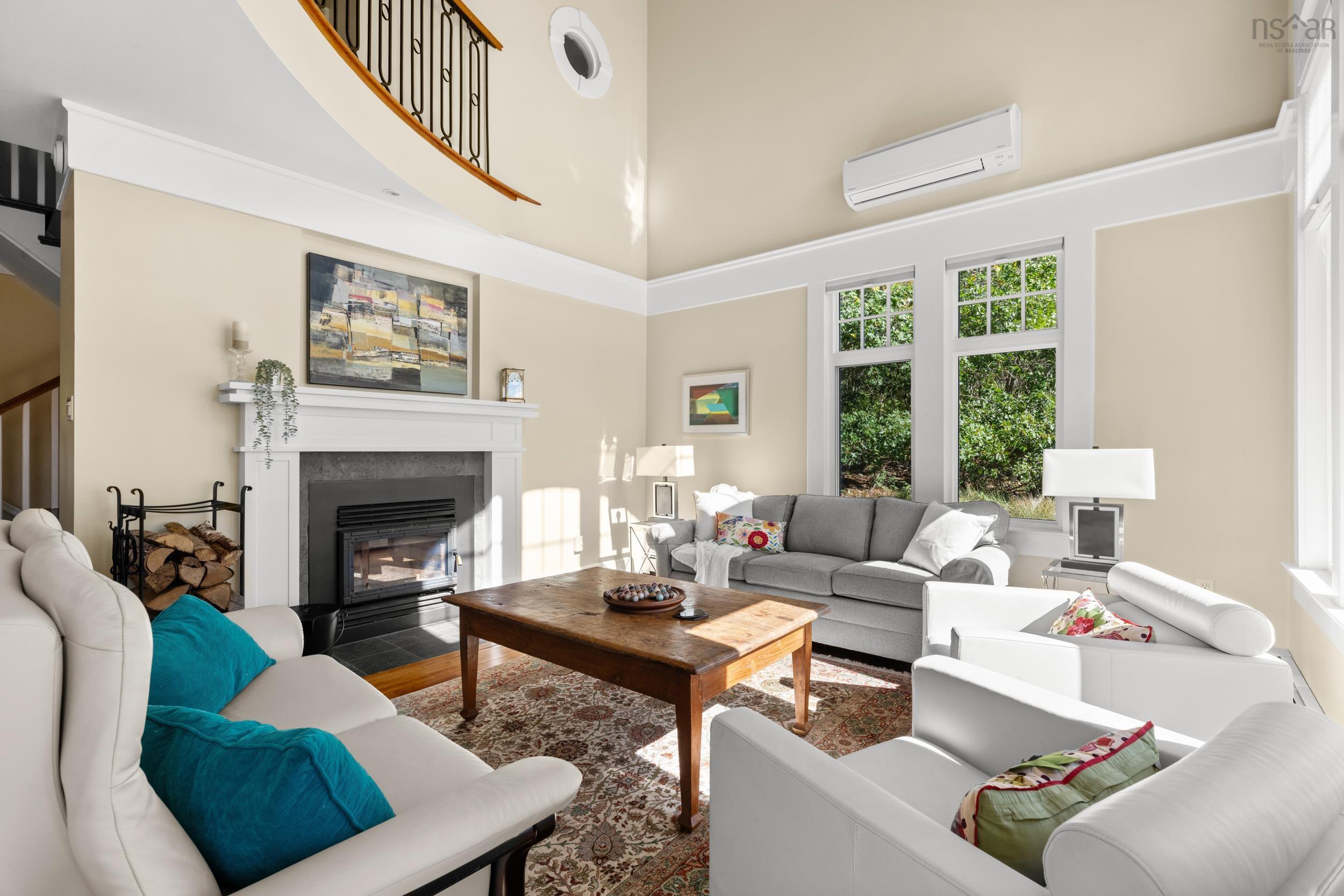 $1,640,000.00: 1712 Oakland Road, Oakland