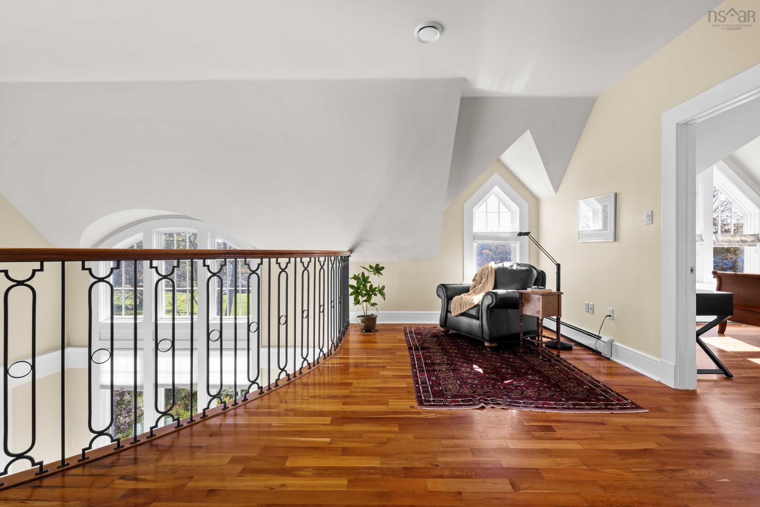 $1,640,000.00: 1712 Oakland Road, Oakland