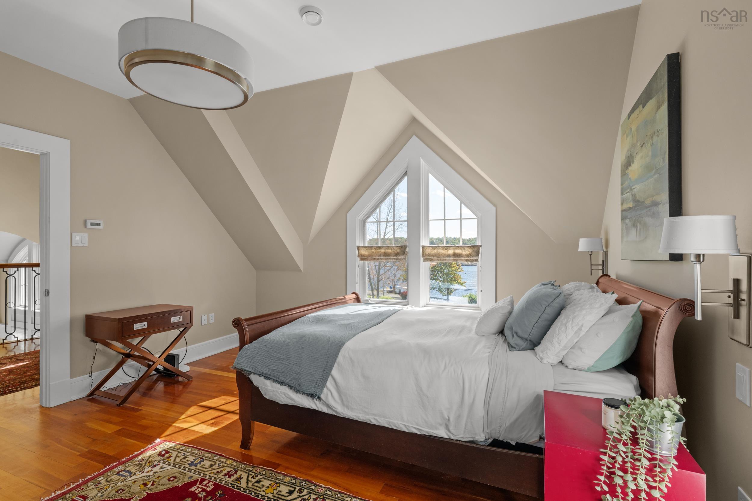 $1,640,000.00: 1712 Oakland Road, Oakland